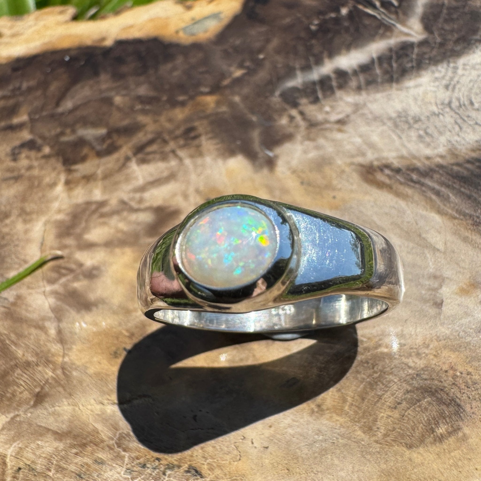 Harmony Light ~ Mintabie Solid Light 0.65ct Opal Ring – Sterling Silver Radiance