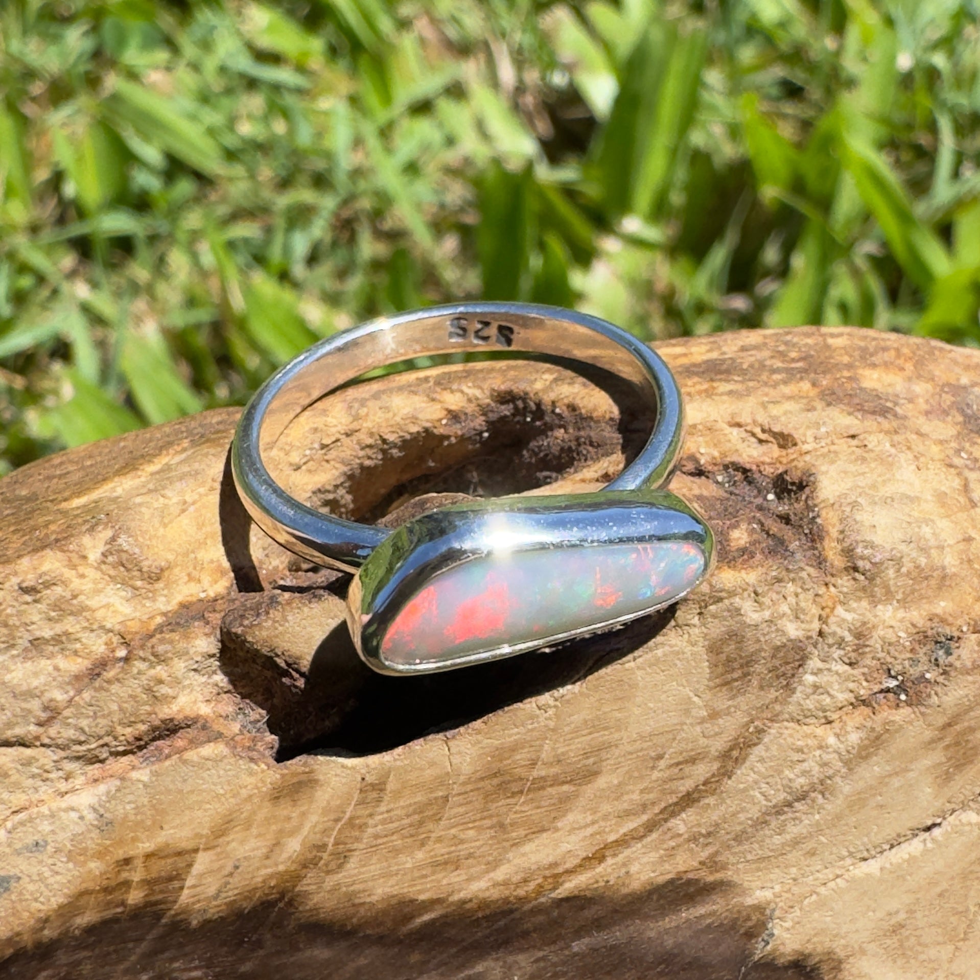 Innamincka Fire ~ 1.1ct Solid Lightning Ridge Opal 925 Silver Ring