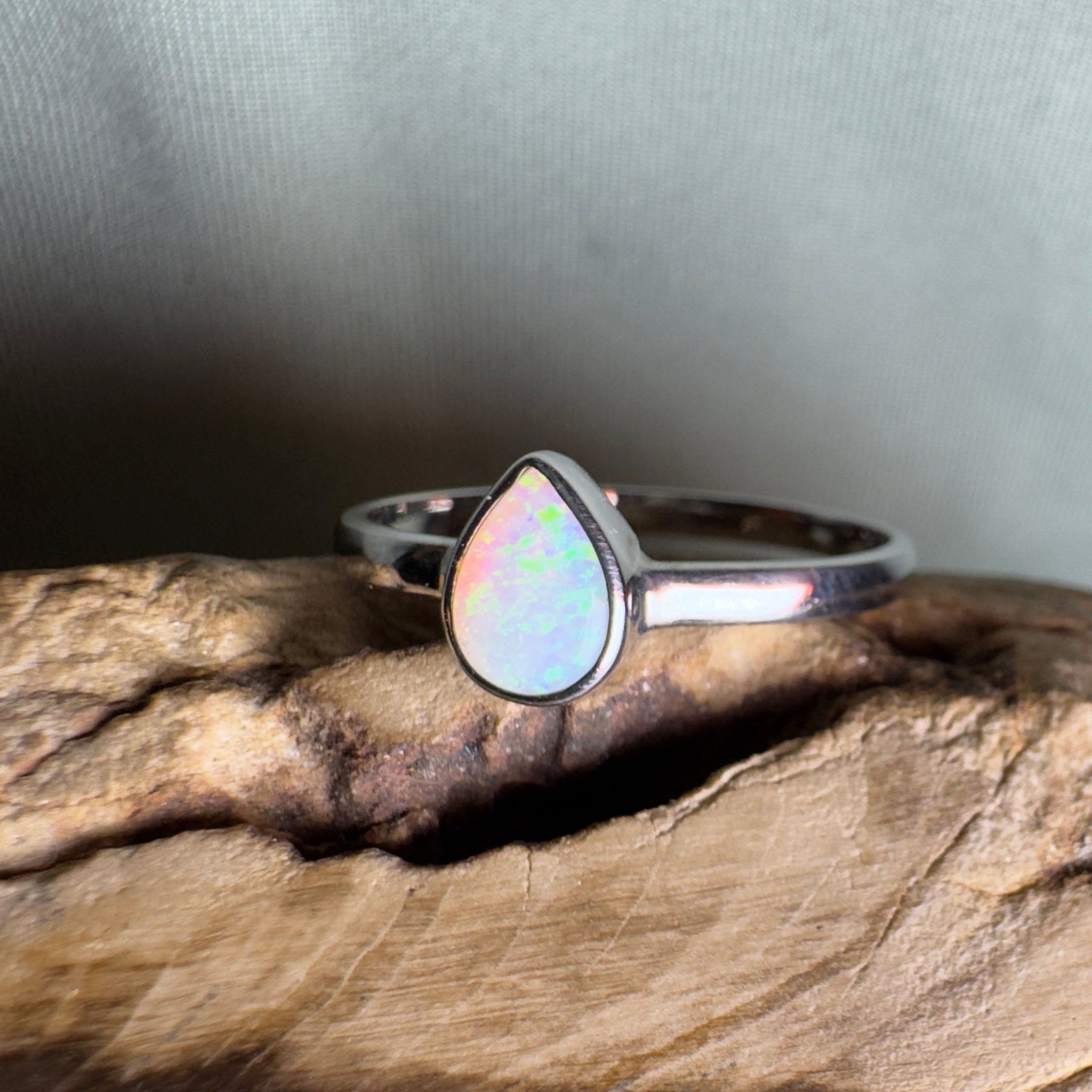 Jervis Bay Clearwater – 0.7ct Solid Lightning Ridge Crystal Opal 925 Sterling Silver Ring