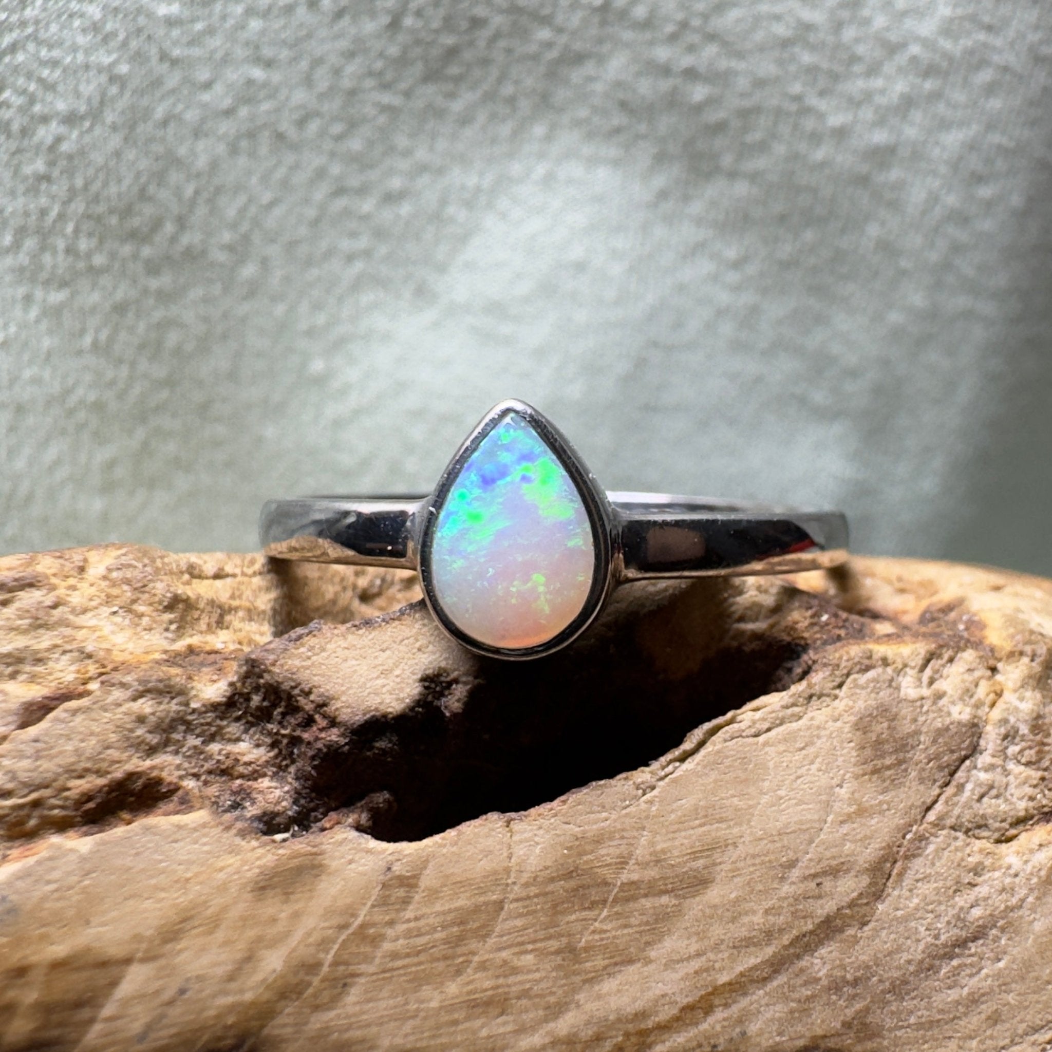 Jervis Bay Clearwater – 0.7ct Solid Lightning Ridge Crystal Opal 925 Sterling Silver Ring