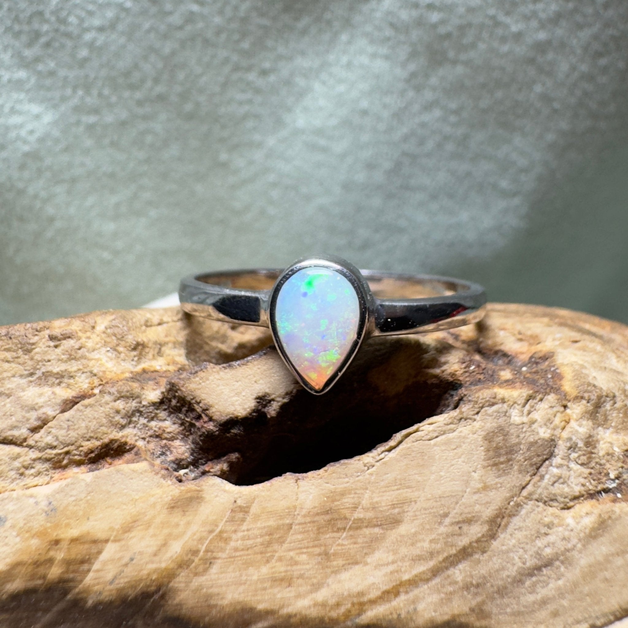 Jervis Bay Clearwater – 0.7ct Solid Lightning Ridge Crystal Opal 925 Sterling Silver Ring