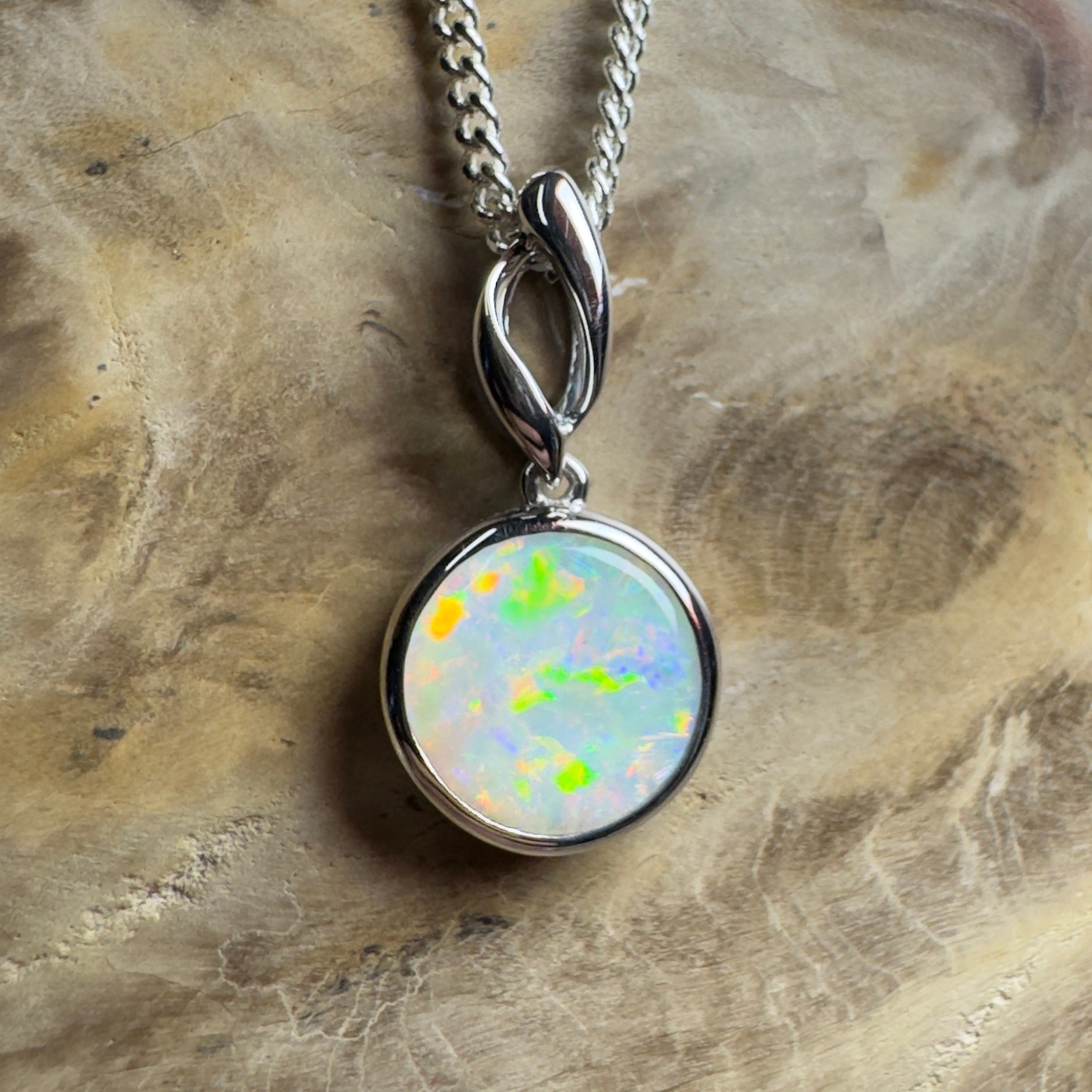Kakadu Firestorm ~ 1.8ct Coober Pedy Opal 925 Silver Pendant