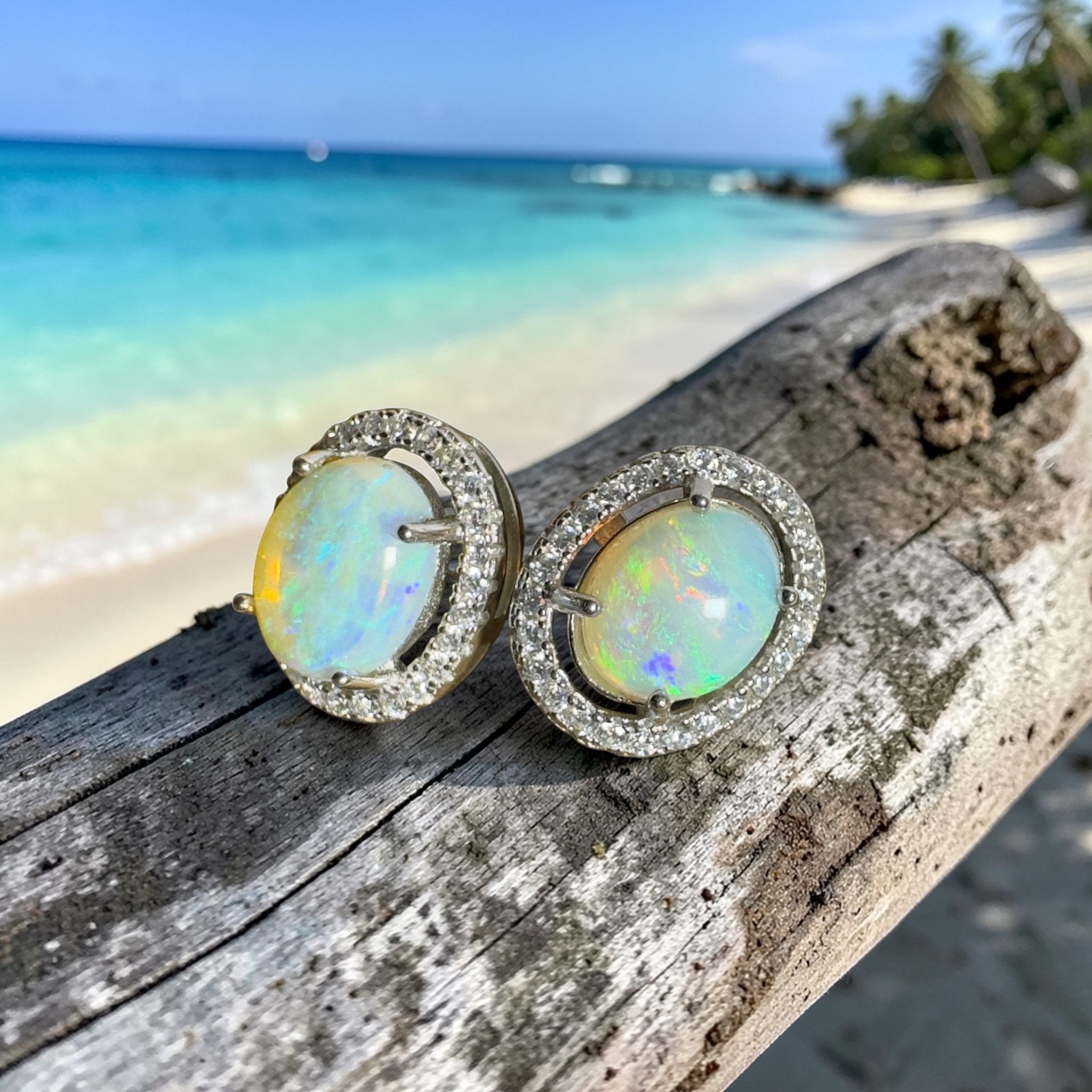 Kakadu Spark ~ 1.6ct Coober Pedy Opal Sterling Silver Earrings