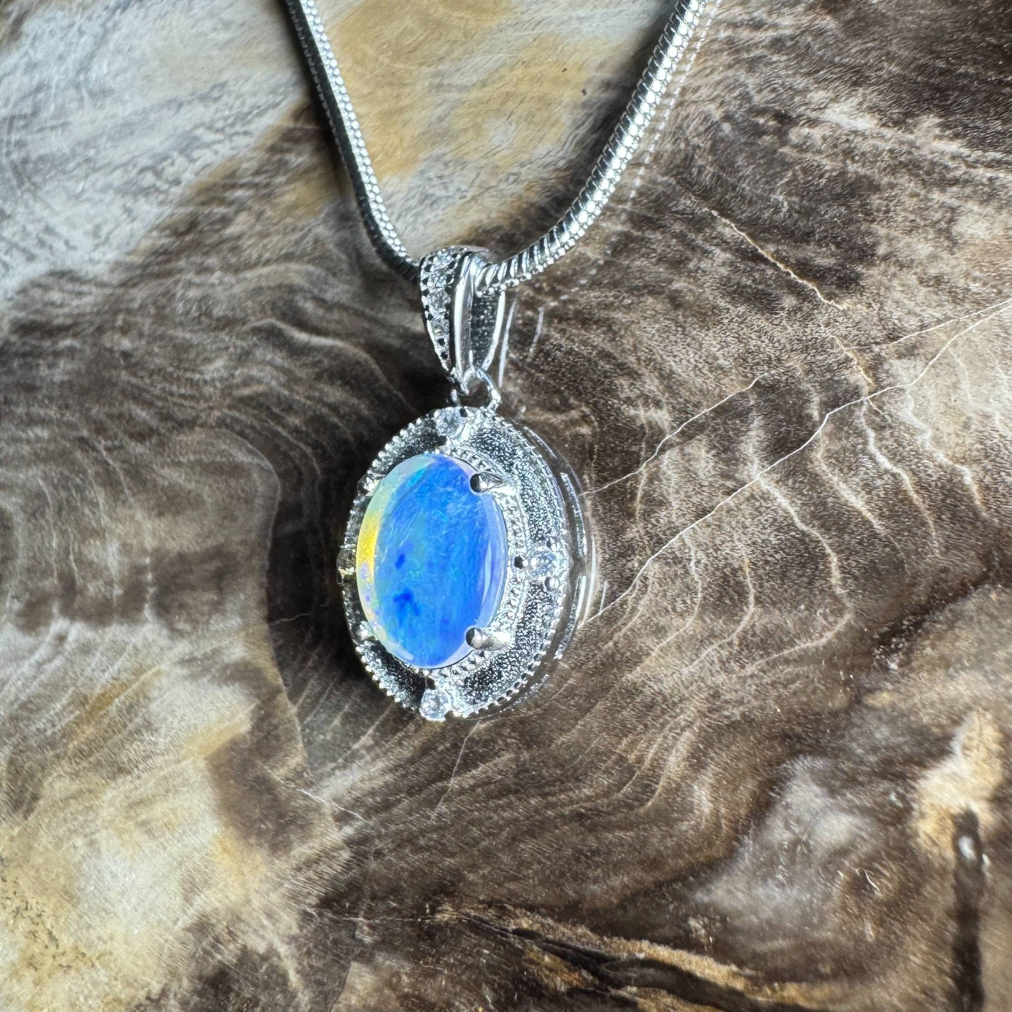 Kakadu Twilight ~ 0.8ct Solid Lightning Ridge Opal 925 Silver Pendant Necklace