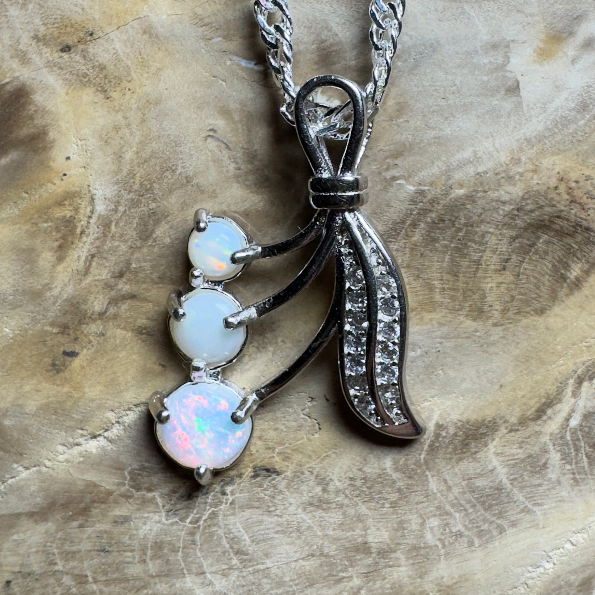 Kanku Starfire - 1.2ct Coober Pedy Opal 925 Silver Pendant