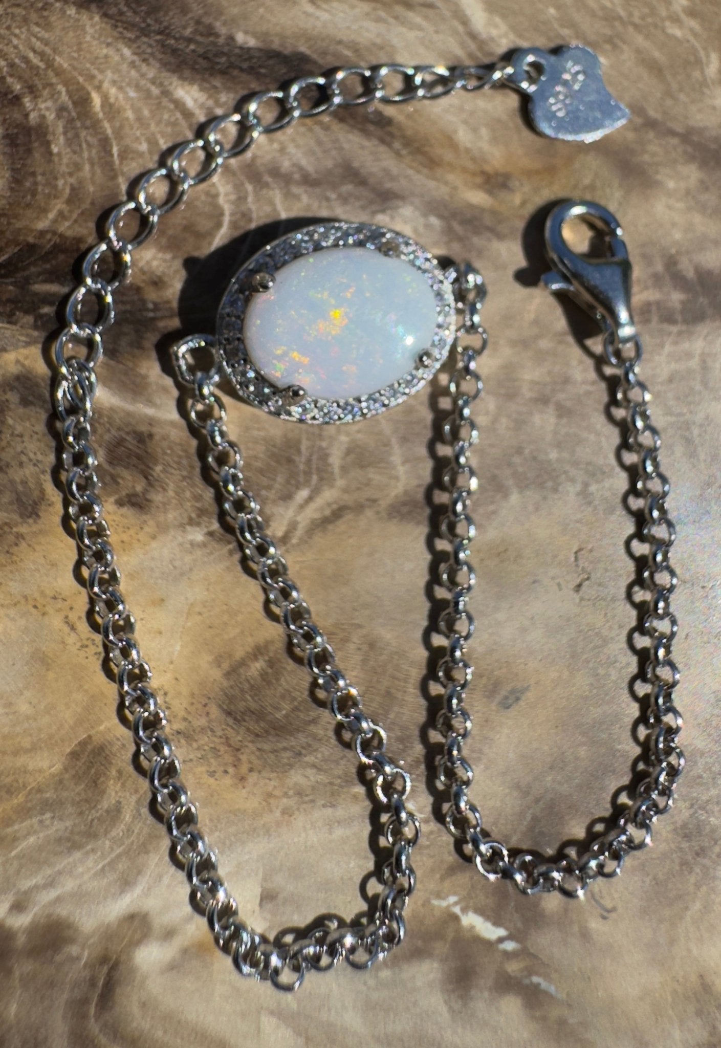 Karijini Trace - 0.8ct Coober Pedy Opal 925 Silver Bracelet