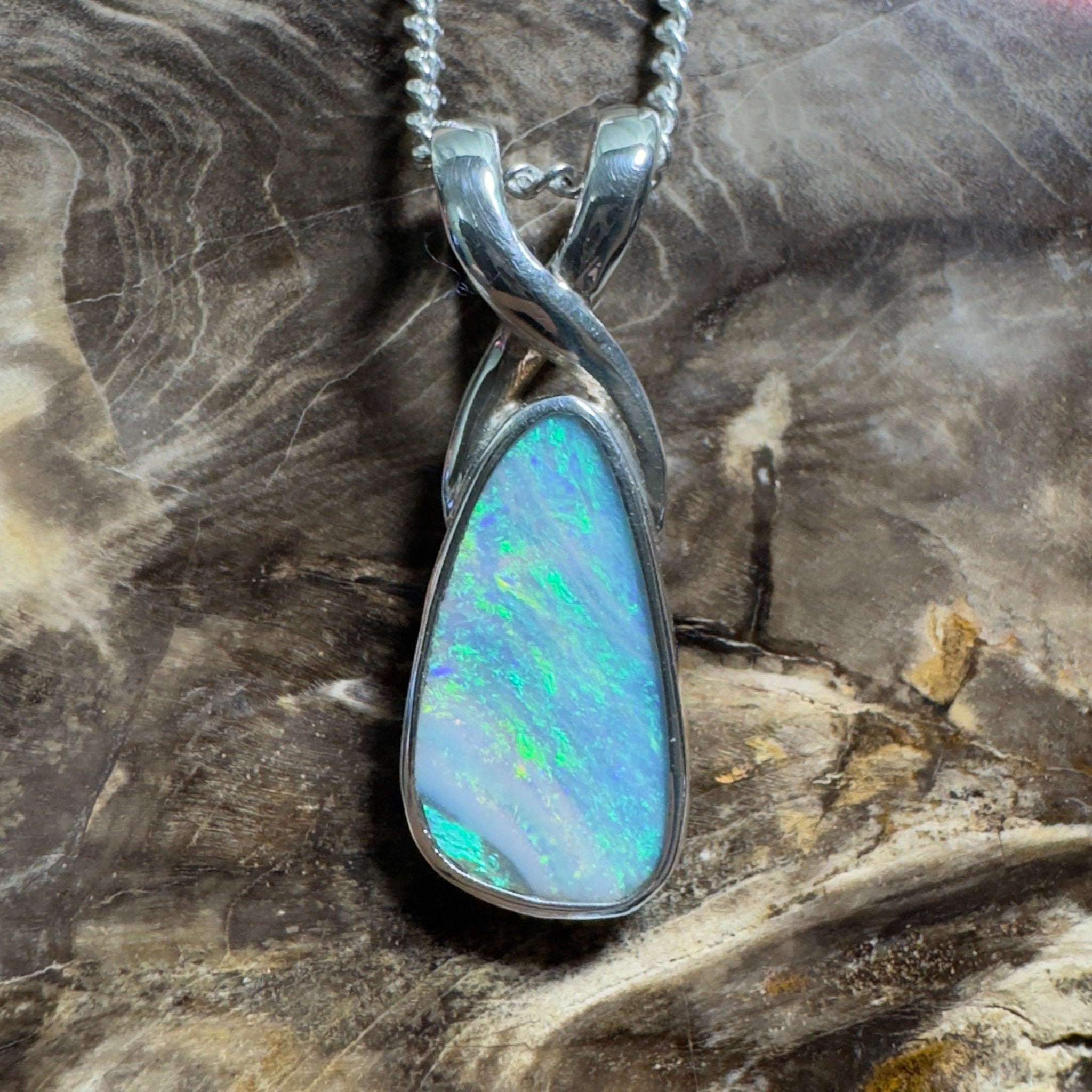Kati Thanda Blue ~ 3ct Coober Pedy Crystal Opal 925 Silver Pendant