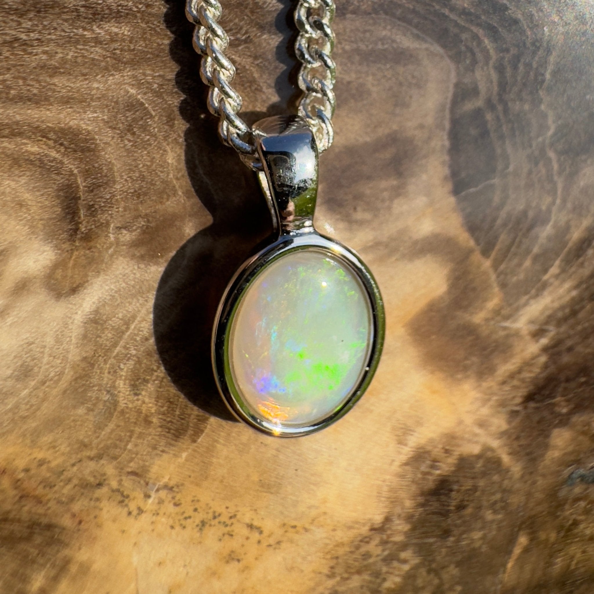 Lake Argyle Aurora – 0.7ct Coober Pedy Opal 925 Silver Pendant
