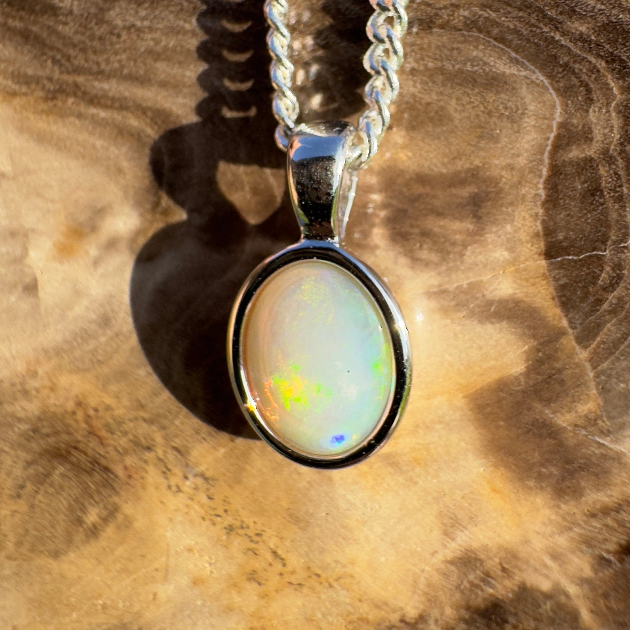 Lake Argyle Aurora – 0.7ct Coober Pedy Opal 925 Silver Pendant