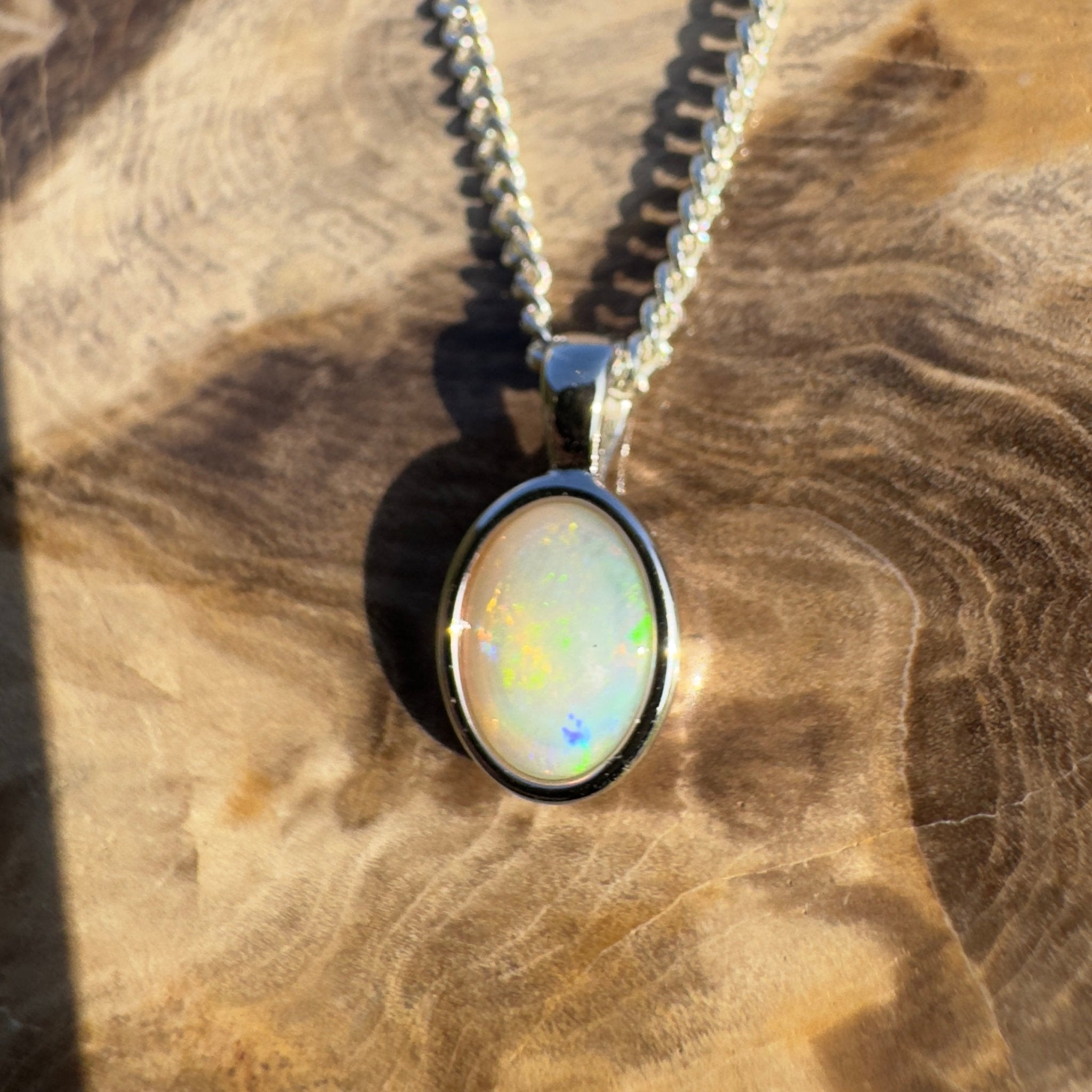 Lake Argyle Aurora – 0.7ct Coober Pedy Opal 925 Silver Pendant