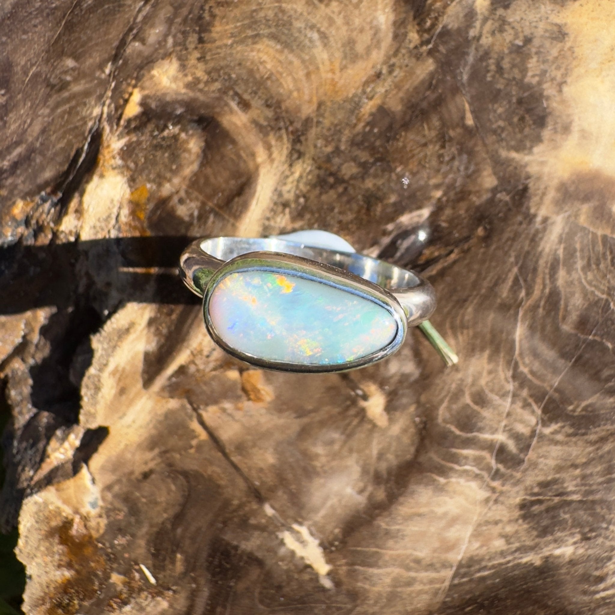 Lake Eyre Reflection ~ 1.5ct Solid Lightning Ridge Opal 925 Silver Ring