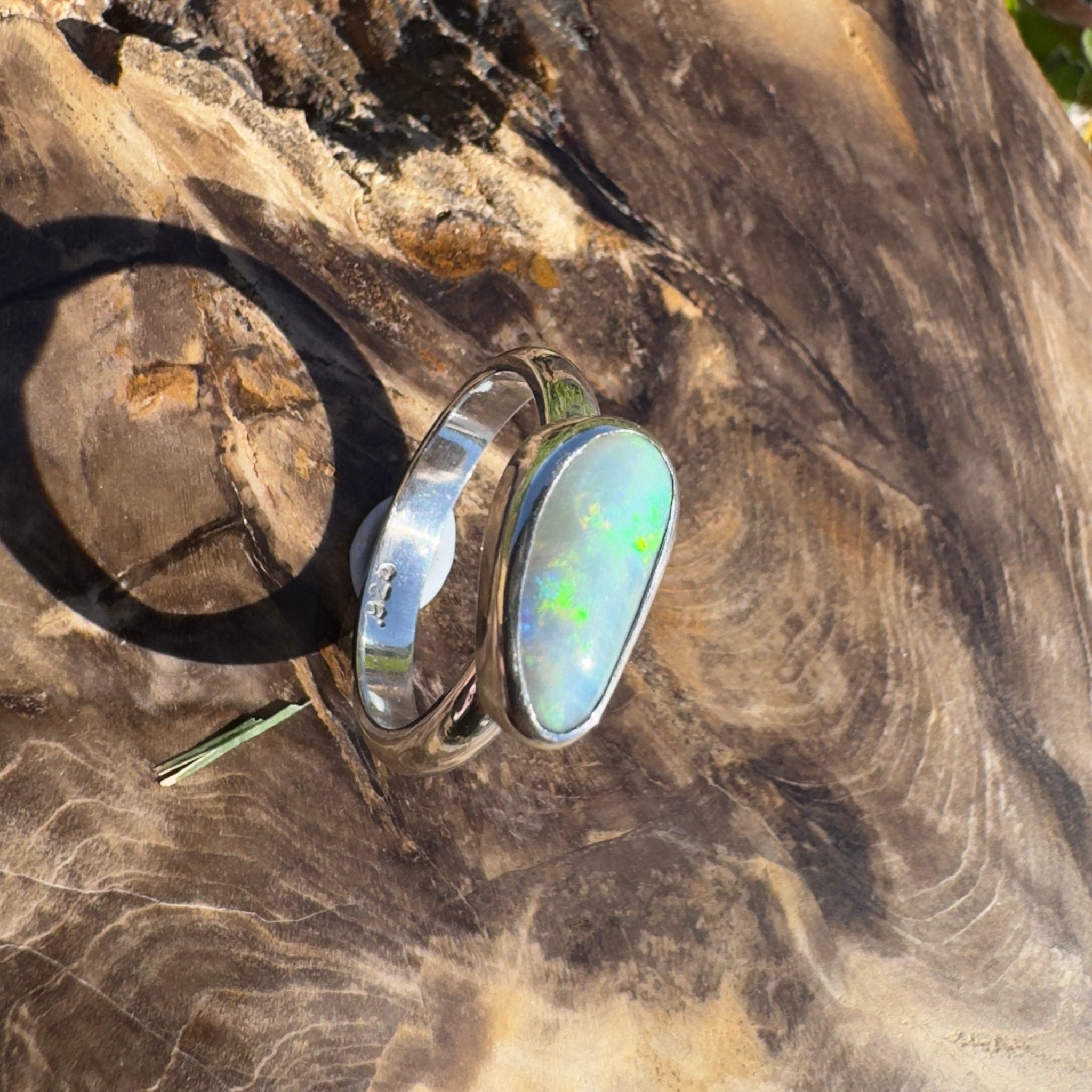 Lake Eyre Reflection ~ 1.5ct Solid Lightning Ridge Opal 925 Silver Ring