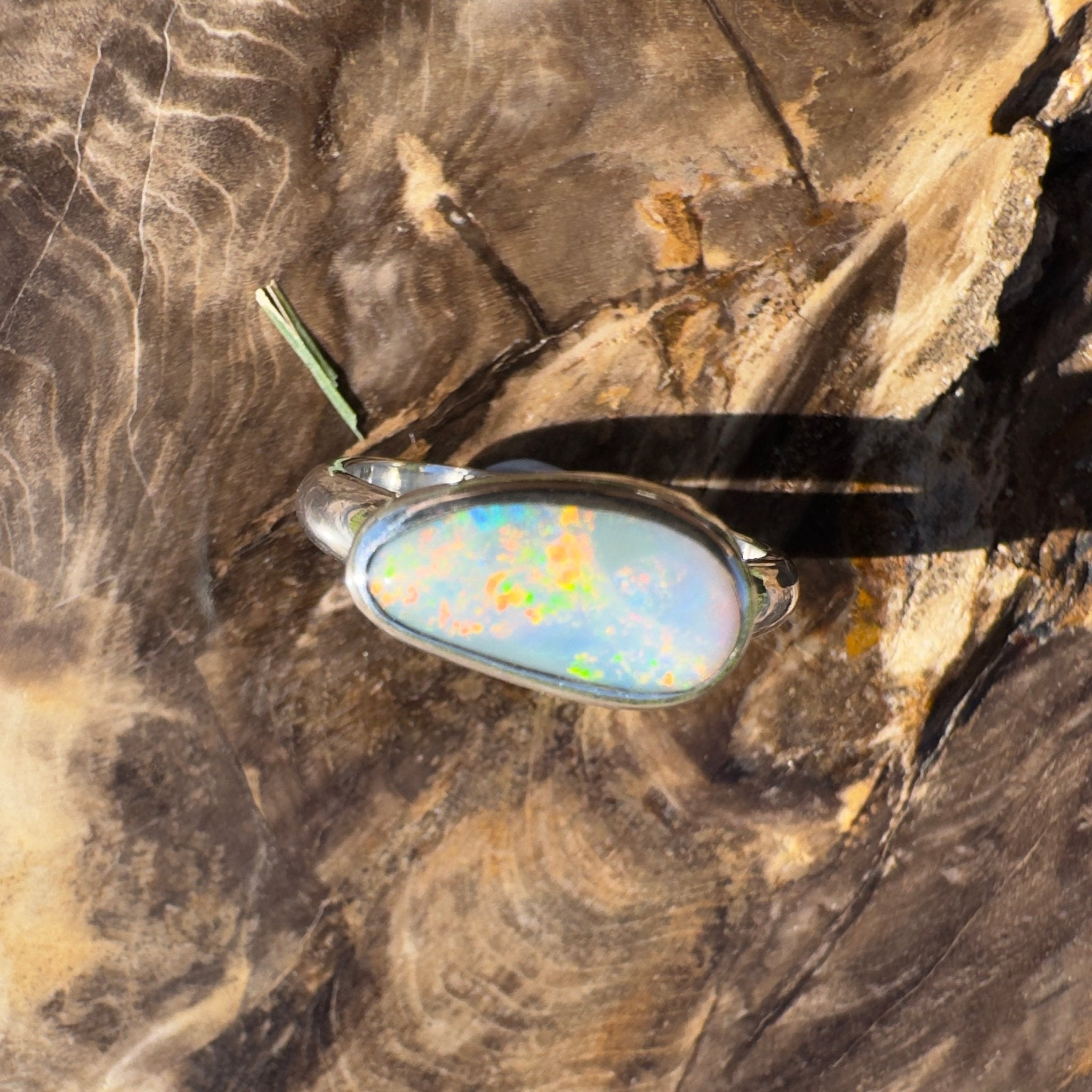 Lake Eyre Reflection ~ 1.5ct Solid Lightning Ridge Opal 925 Silver Ring