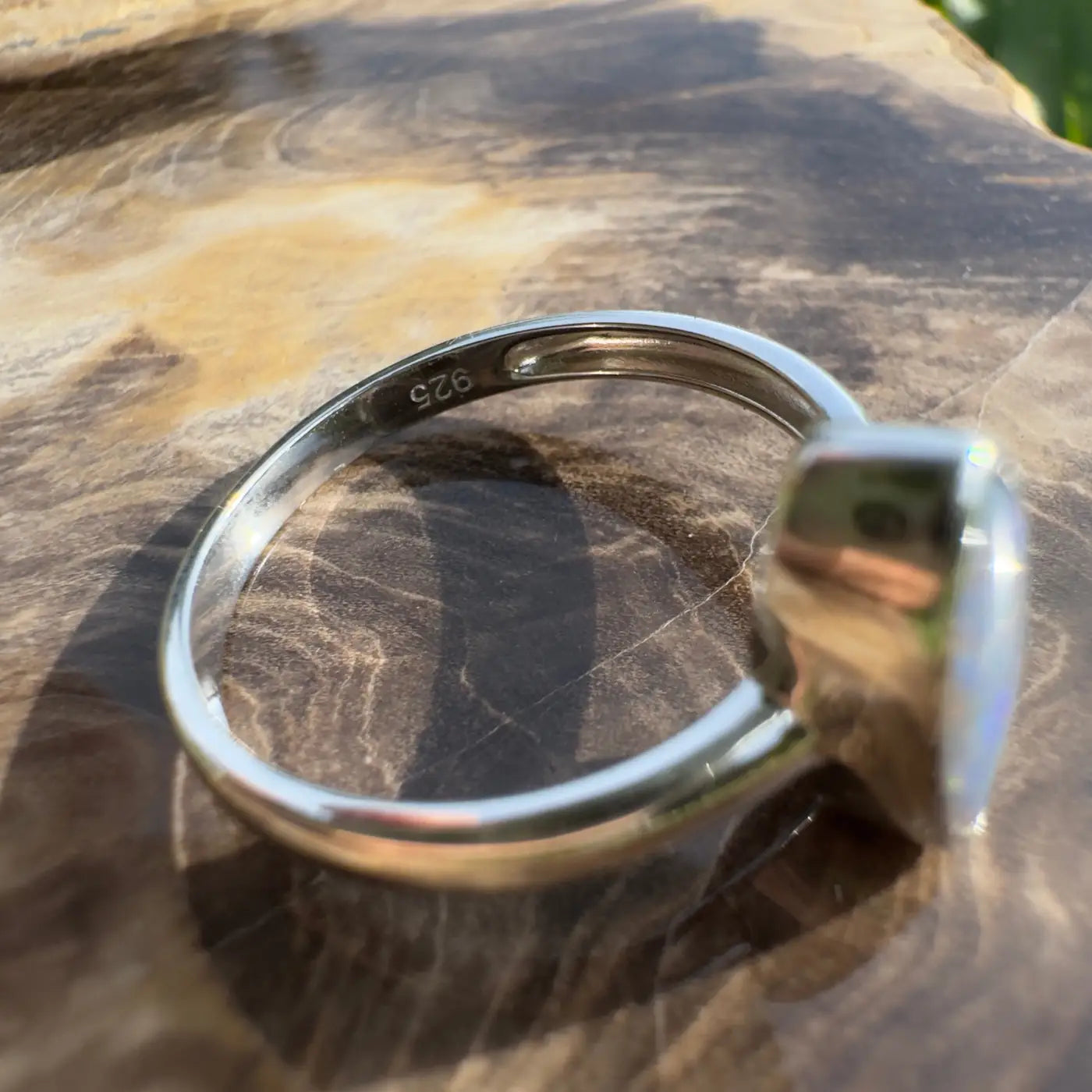 Silver Lightning Loop ring with a 0.96ct Lightning Ridge Opal gemstone