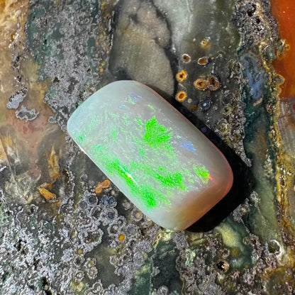 Lightning Ridge Opal 7.7 carat Solid Hand - Cut