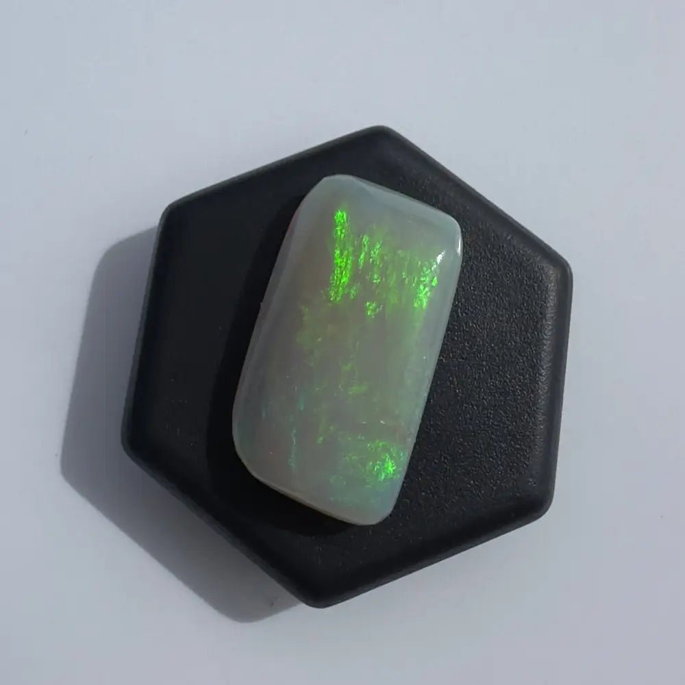Lightning Ridge Opal 7.7 carat Solid Hand - Cut