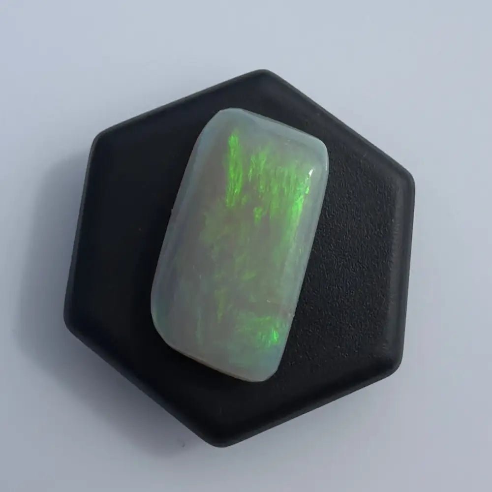 Lightning Ridge Opal 7.7 carat Solid Hand - Cut