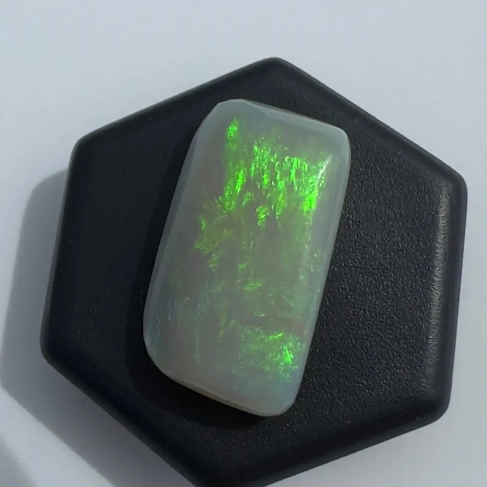 Lightning Ridge Opal 7.7 carat Solid Hand - Cut