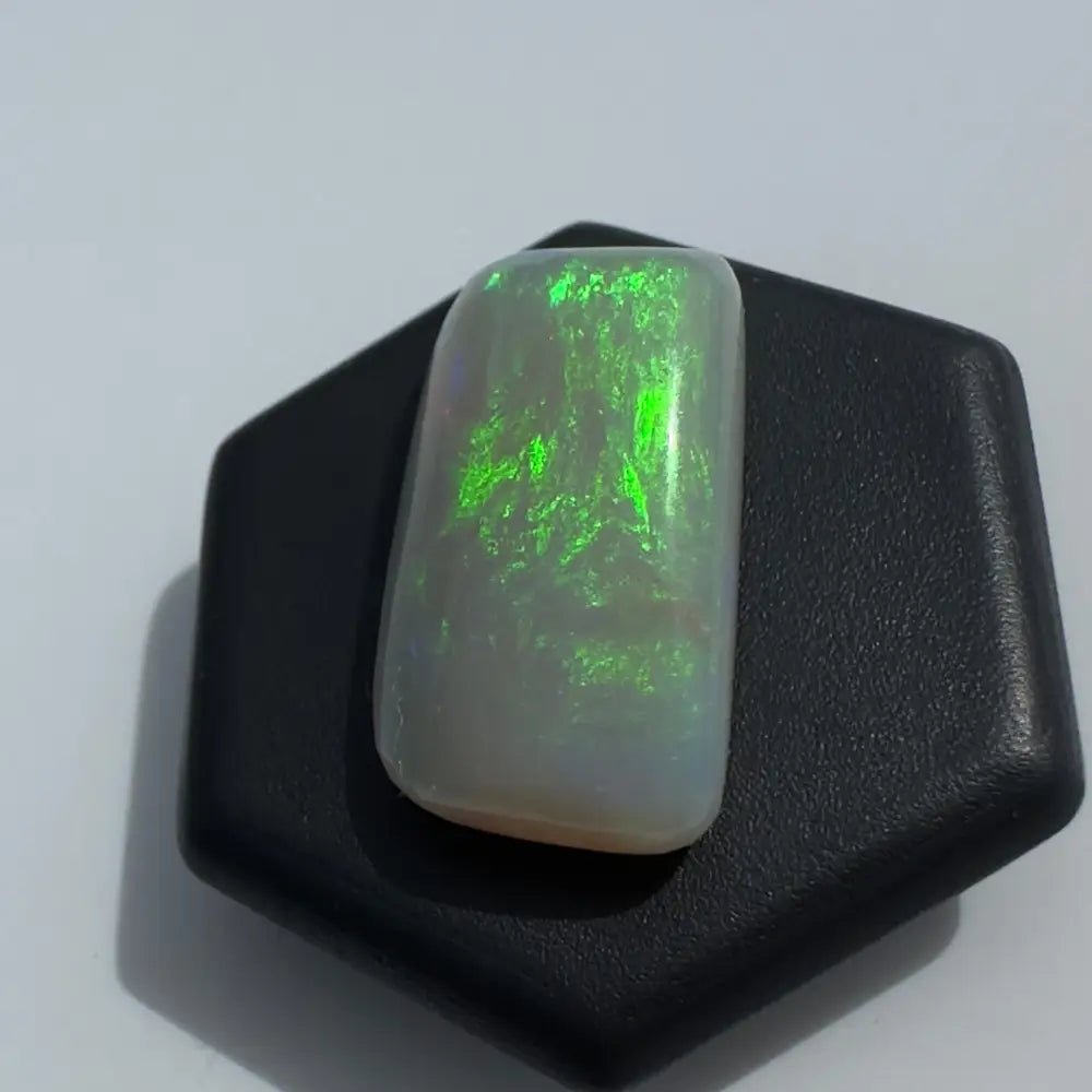 Lightning Ridge Opal 7.7 carat Solid Hand - Cut