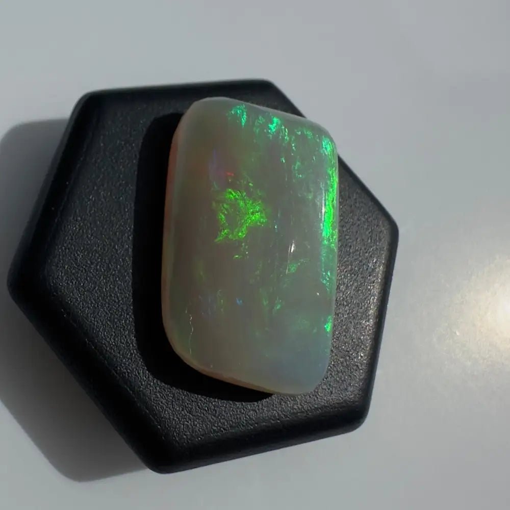 Lightning Ridge Opal 7.7 carat Solid Hand - Cut
