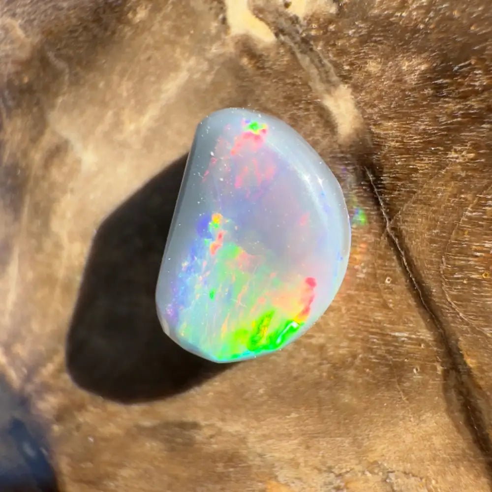 Lightning Ridge Semi Black Opal 0.8carat Solid Hand - Cut