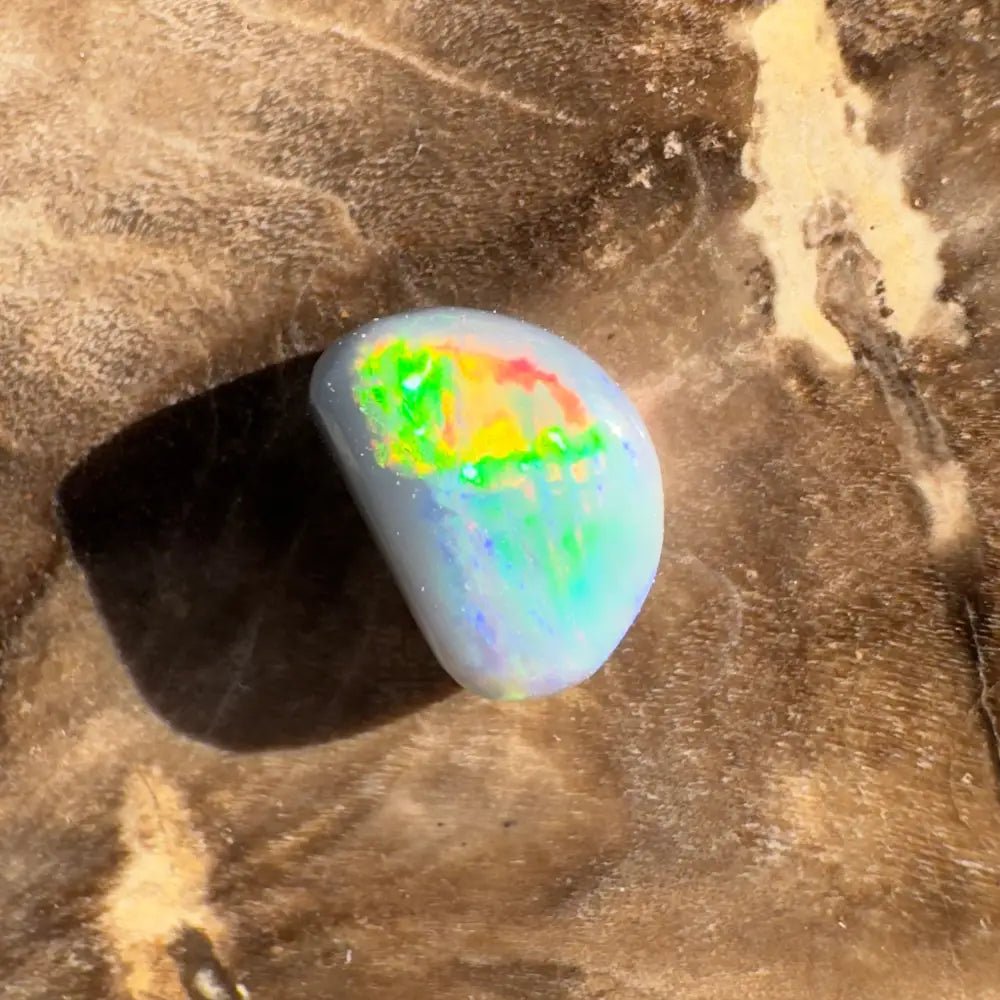 Lightning Ridge Semi Black Opal 0.8carat Solid Hand - Cut