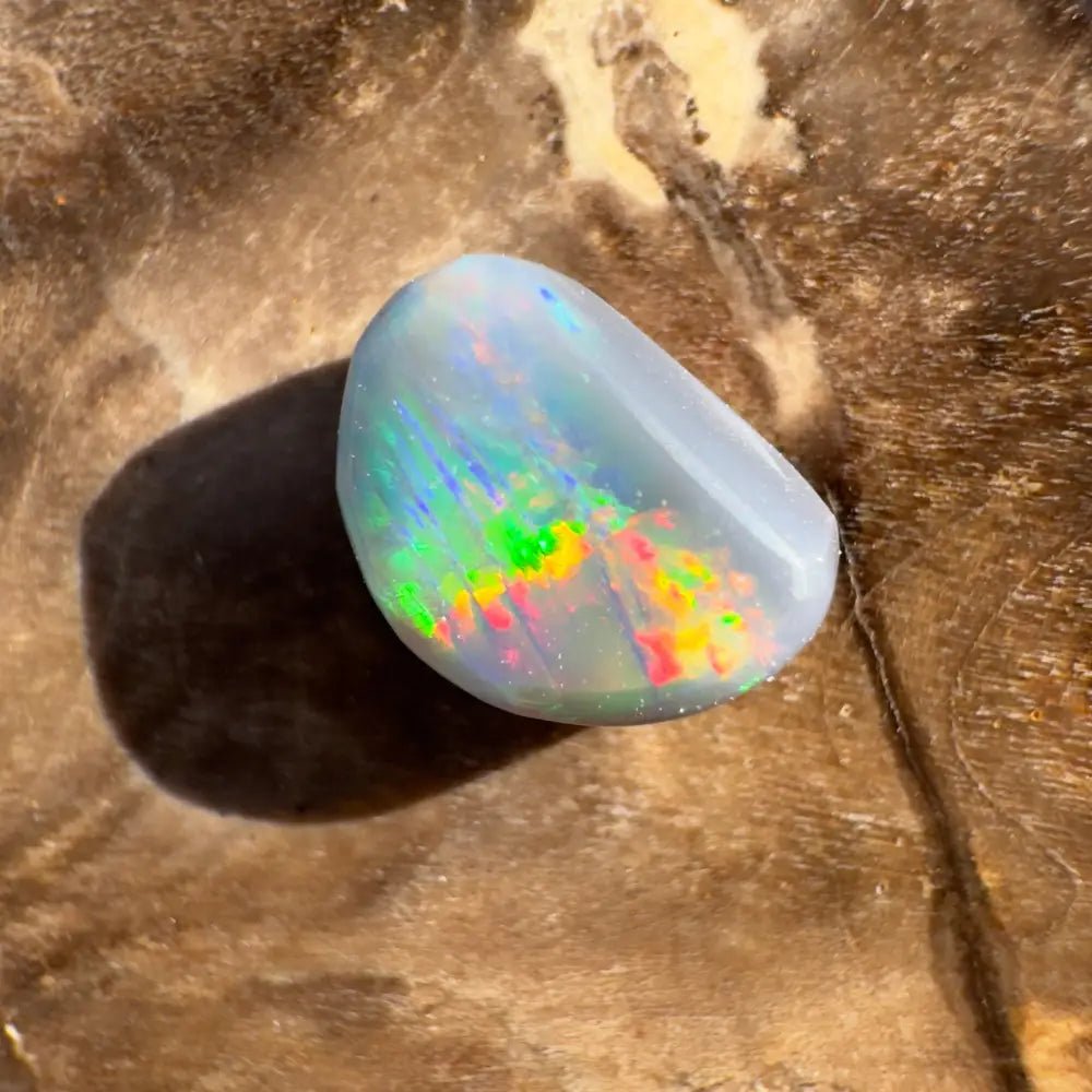 Lightning Ridge Semi Black Opal 0.8carat Solid Hand - Cut