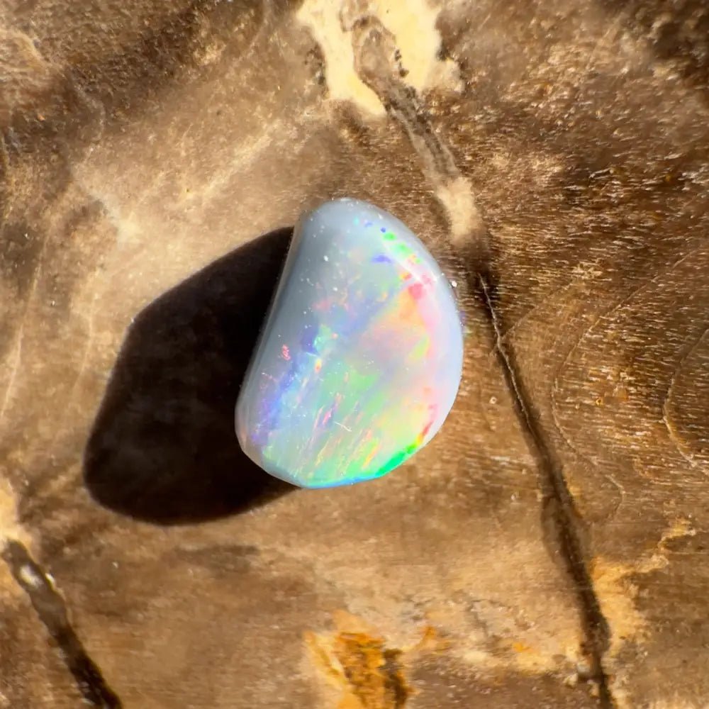 Lightning Ridge Semi Black Opal 0.8carat Solid Hand - Cut