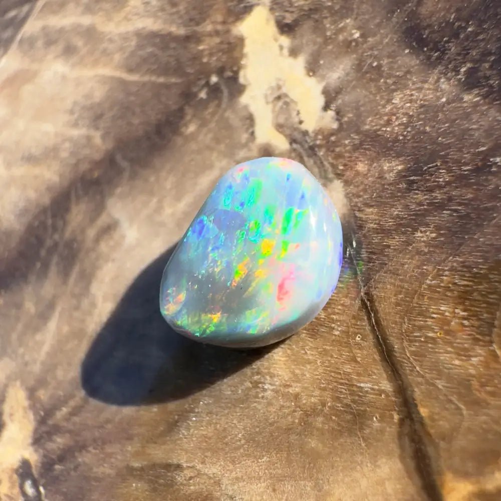 Lightning Ridge Semi Black Opal 0.8carat Solid Hand - Cut
