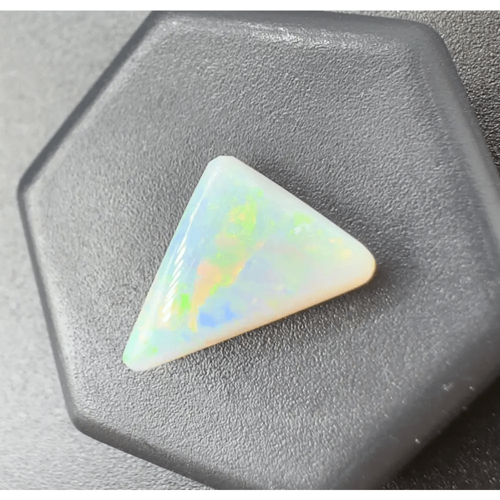 Lightning Ridge Semi - Black Opal 1.6carat Solid Hand - Cut