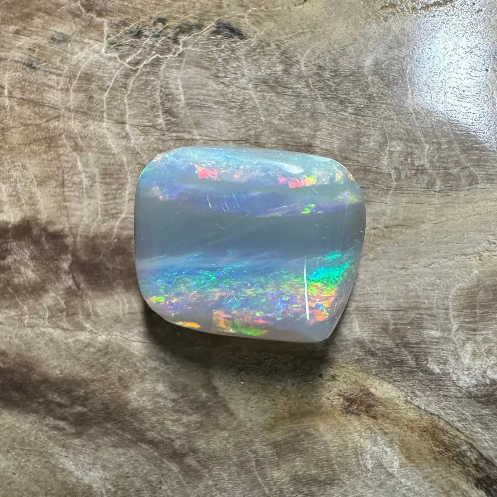Iridescent opal gemstone from Lightning Ridge 3.5 carat solid hand-cut product