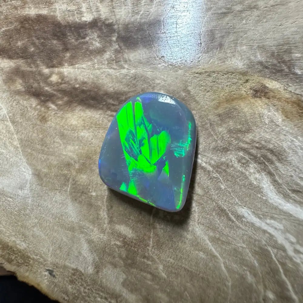 Lightning Ridge Semi Black Opal 3.1carat Solid Hand - Cut