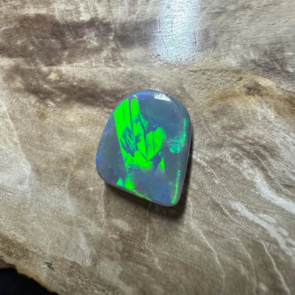 Lightning Ridge Semi Black Opal 3.1carat Solid Hand - Cut
