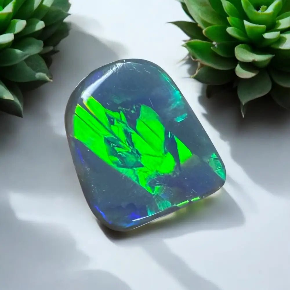 Lightning Ridge Semi Black Opal 3.1carat Solid Hand - Cut