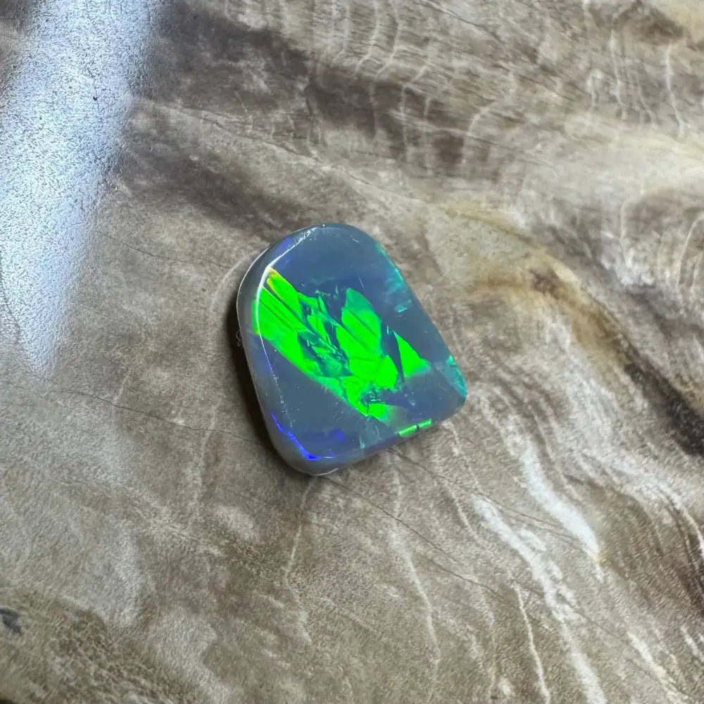 Lightning Ridge Semi Black Opal 3.1carat Solid Hand - Cut