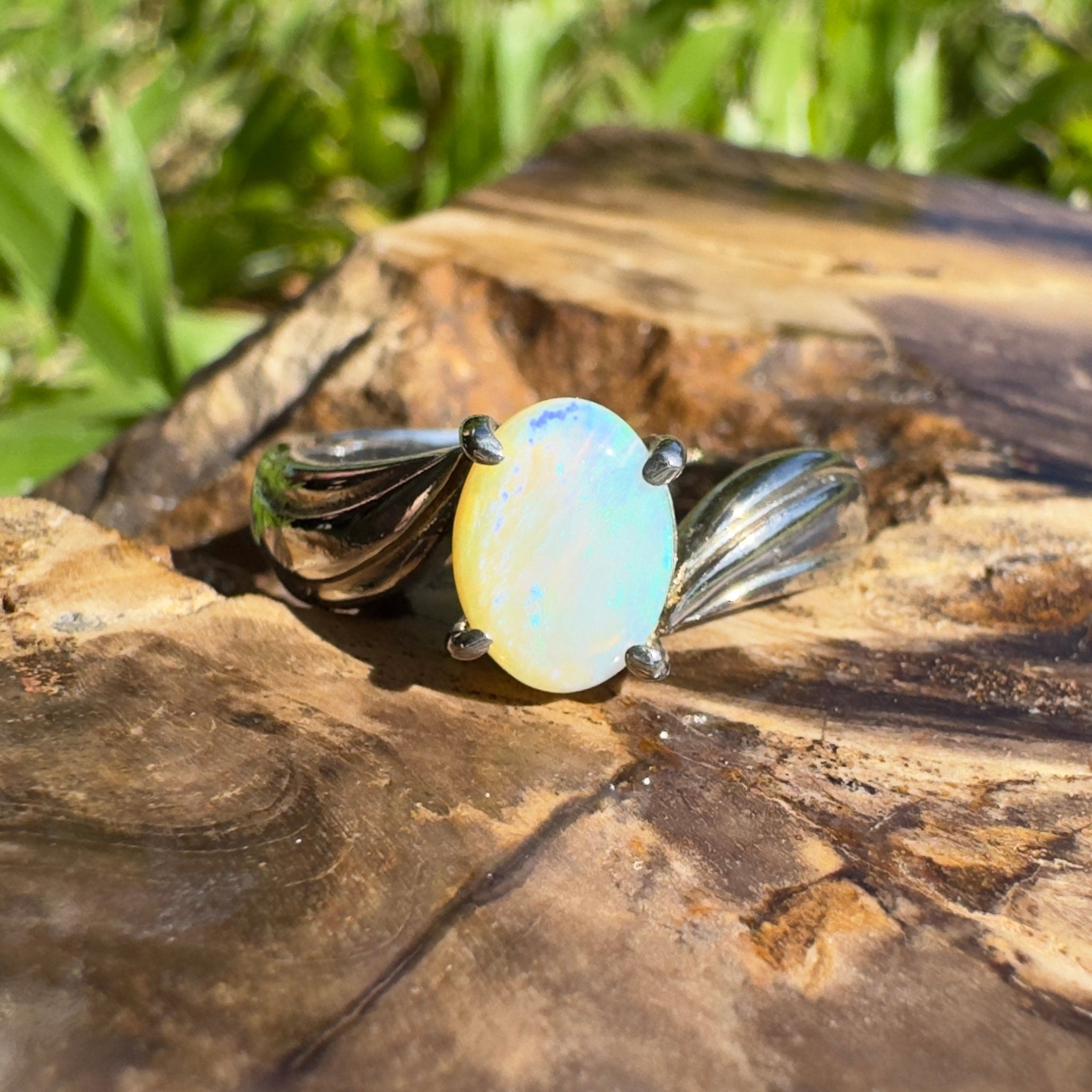 Lightning Ridge Whisper – Solid Lightning Ridge Opal 925 Sterling Silver Ring