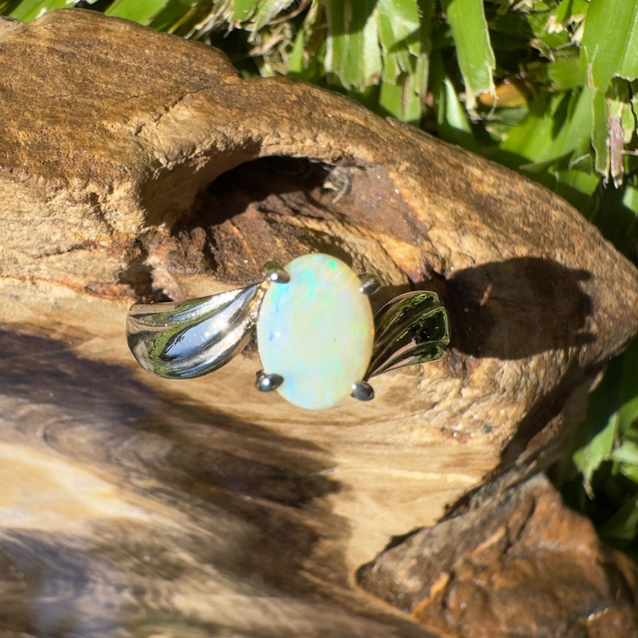 Lightning Ridge Whisper – Solid Lightning Ridge Opal 925 Sterling Silver Ring