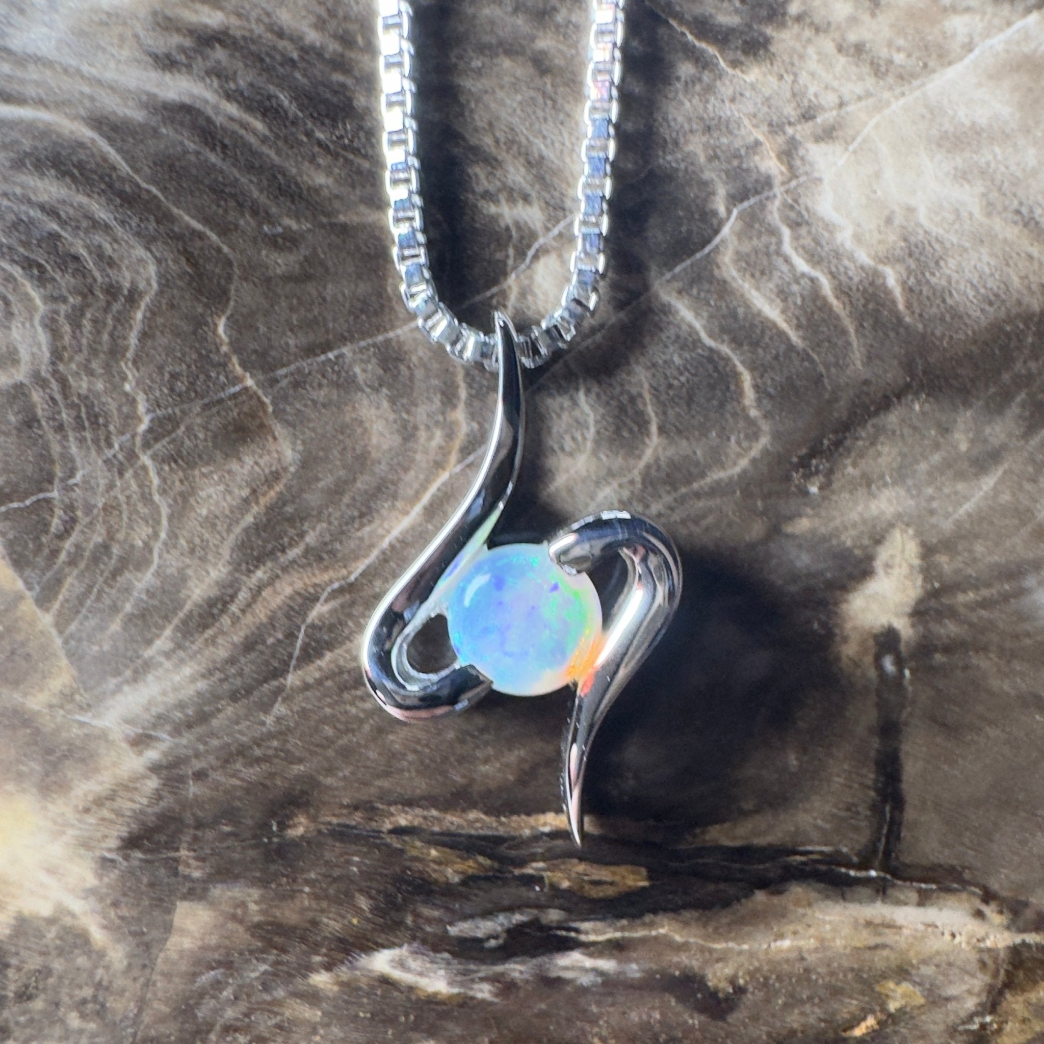 Litchfield Flow ~ 0.3ct Coober Pedy Opal 9ct White Gold Pendant