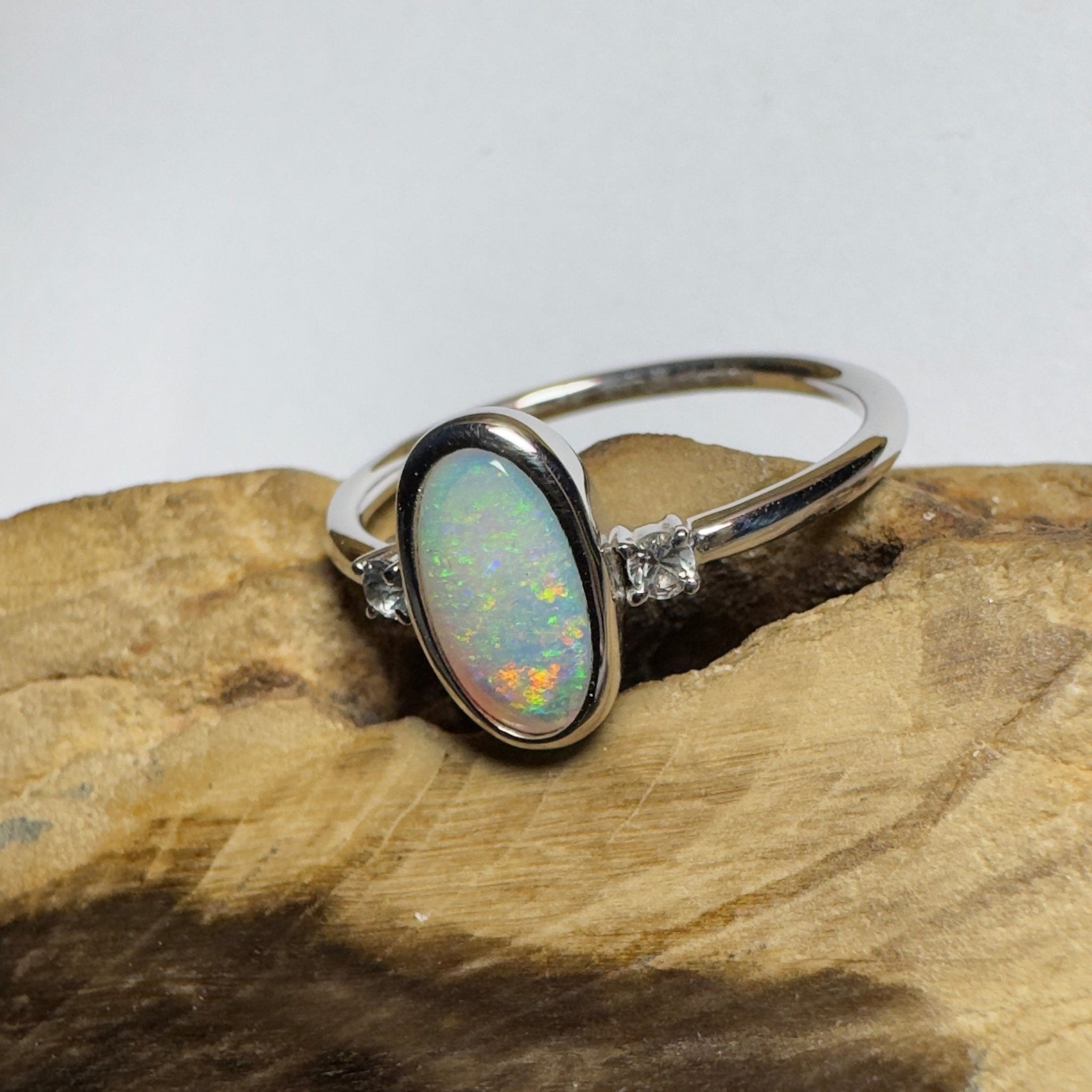 Lord Howe Gleam - 0.9ct Solid Coober Pedy Crystal Opal 925 Silver Ring