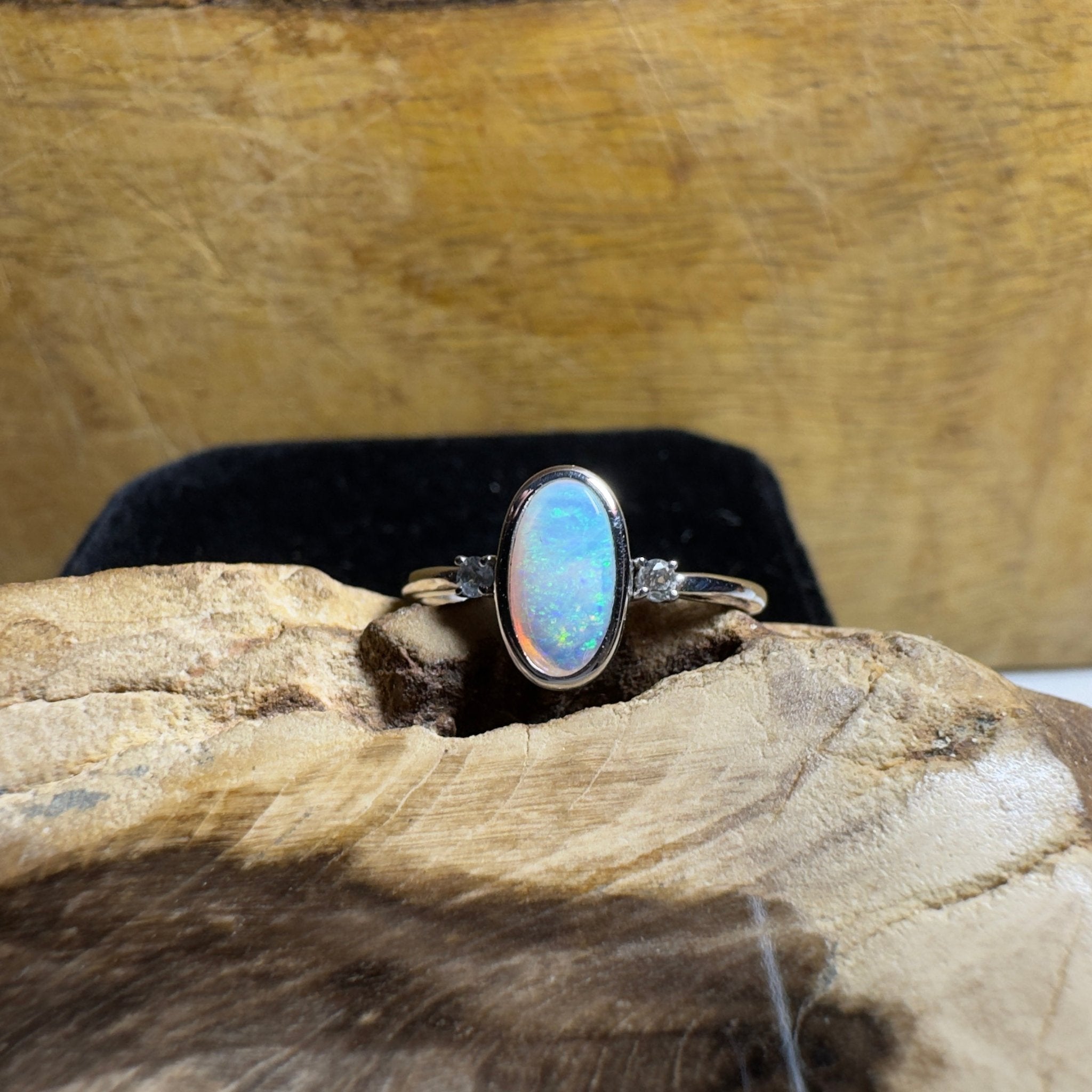 Lord Howe Gleam - 0.9ct Solid Coober Pedy Crystal Opal 925 Silver Ring
