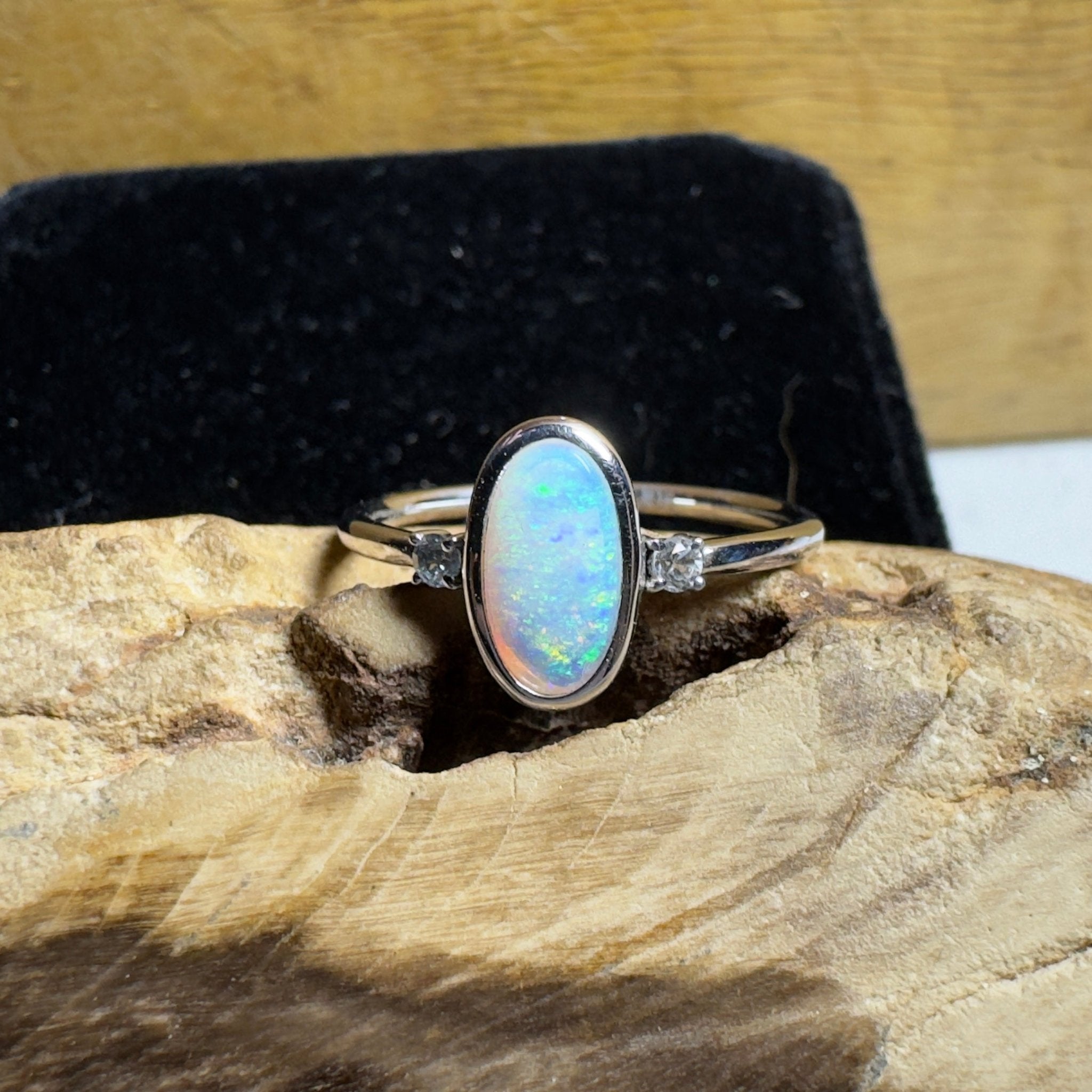 Lord Howe Gleam - 0.9ct Solid Coober Pedy Crystal Opal 925 Silver Ring