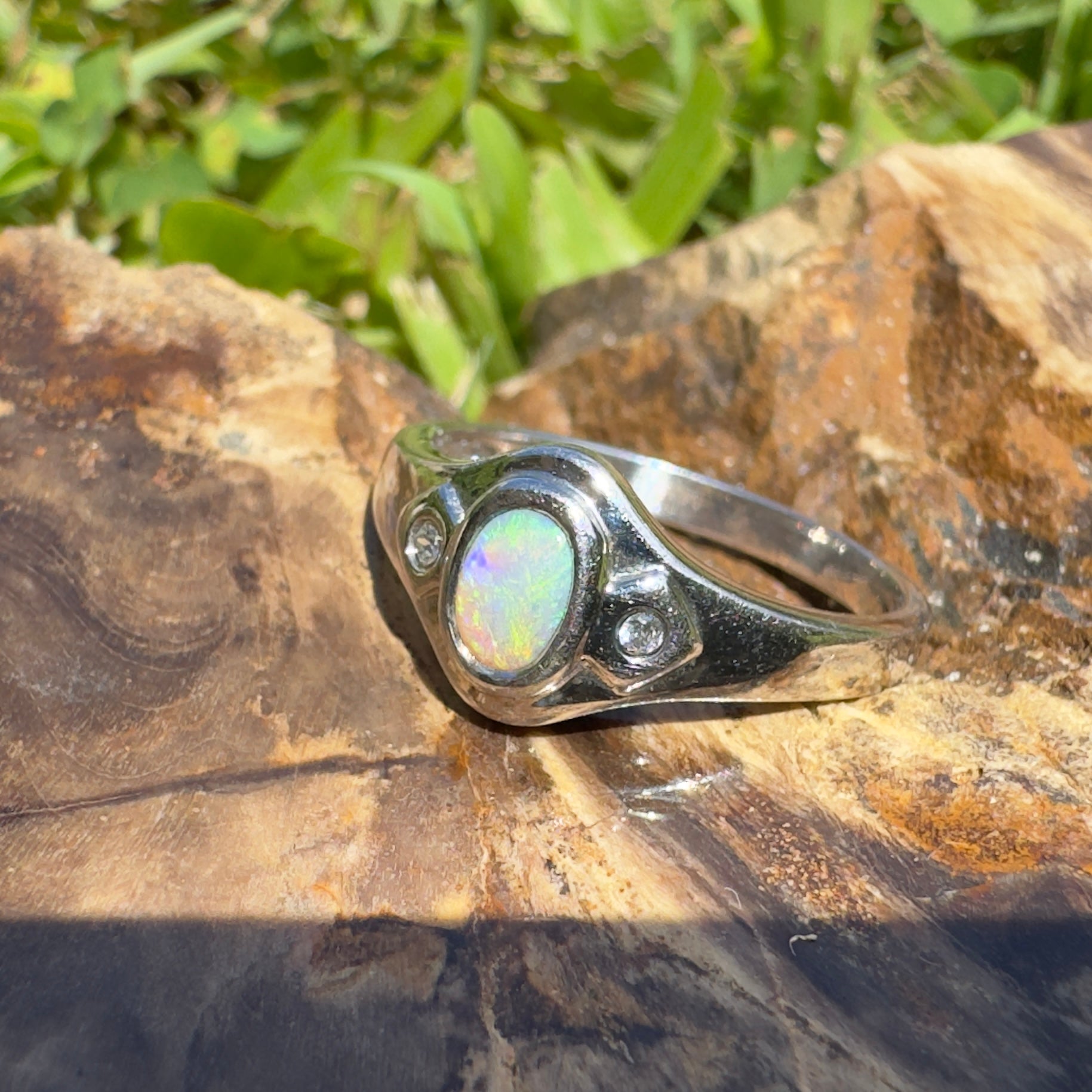 Lord Howe Island Greenlight – 0.4ct Solid Lightning Ridge Crystal Opal 925 Sterling Silver Ring