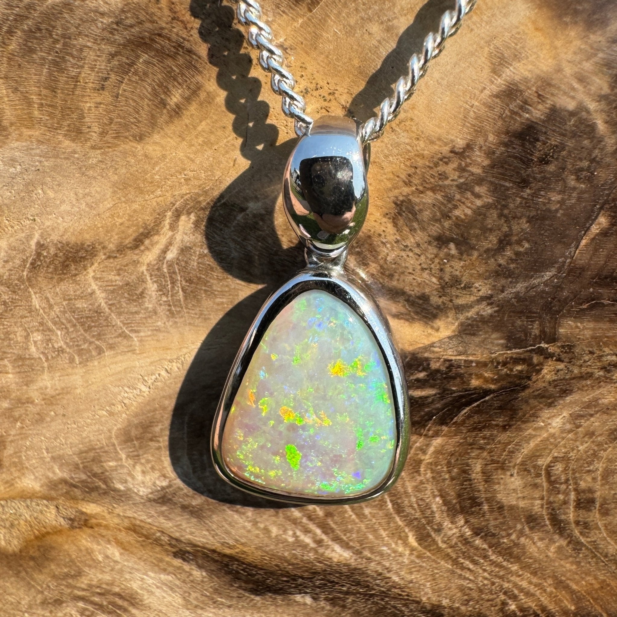 Mintabie Radiance ~ 2.8ct Solid Mintabie Opal 925 Sterling Silver Pendant Necklace