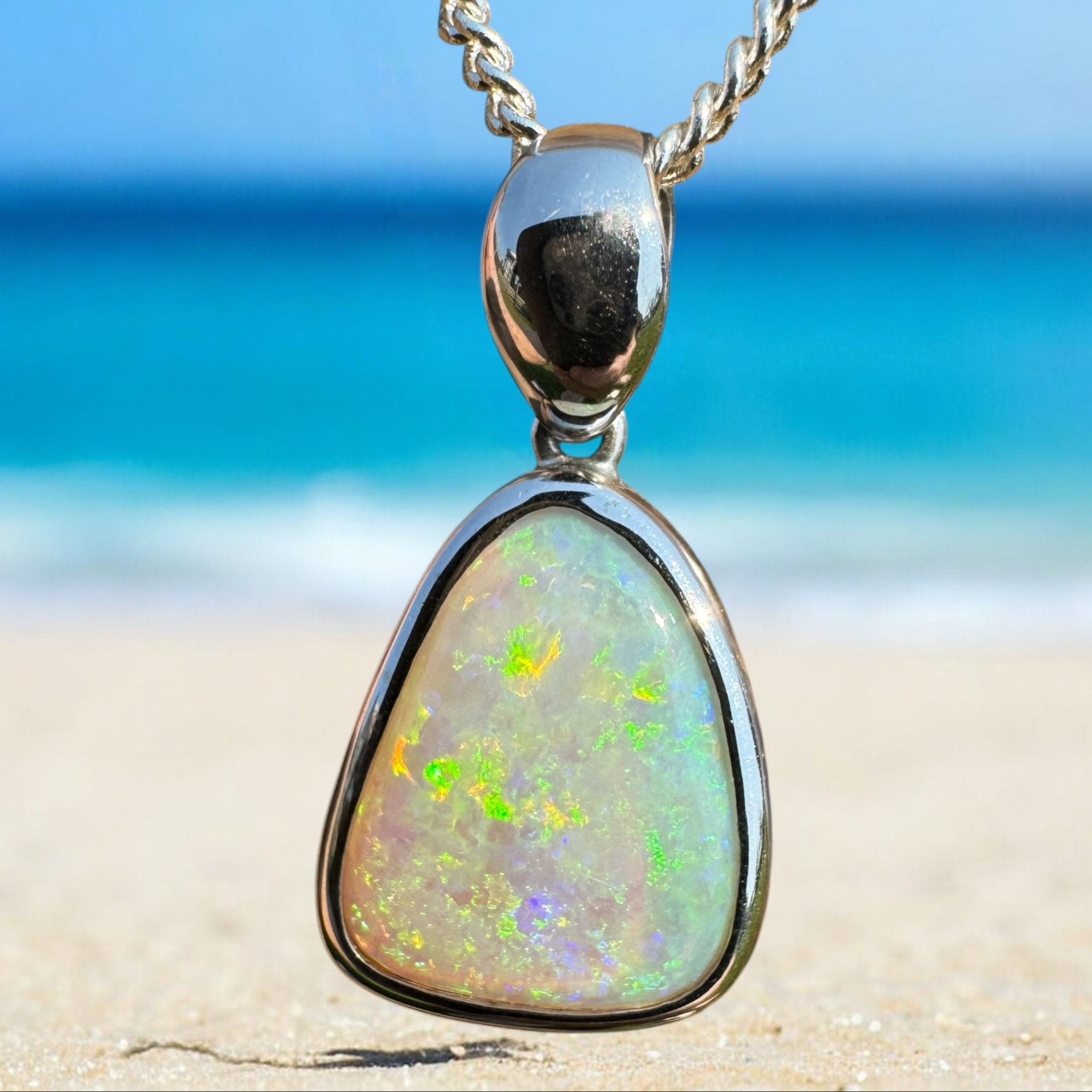 Mintabie Radiance ~ 2.8ct Solid Mintabie Opal 925 Sterling Silver Pendant Necklace
