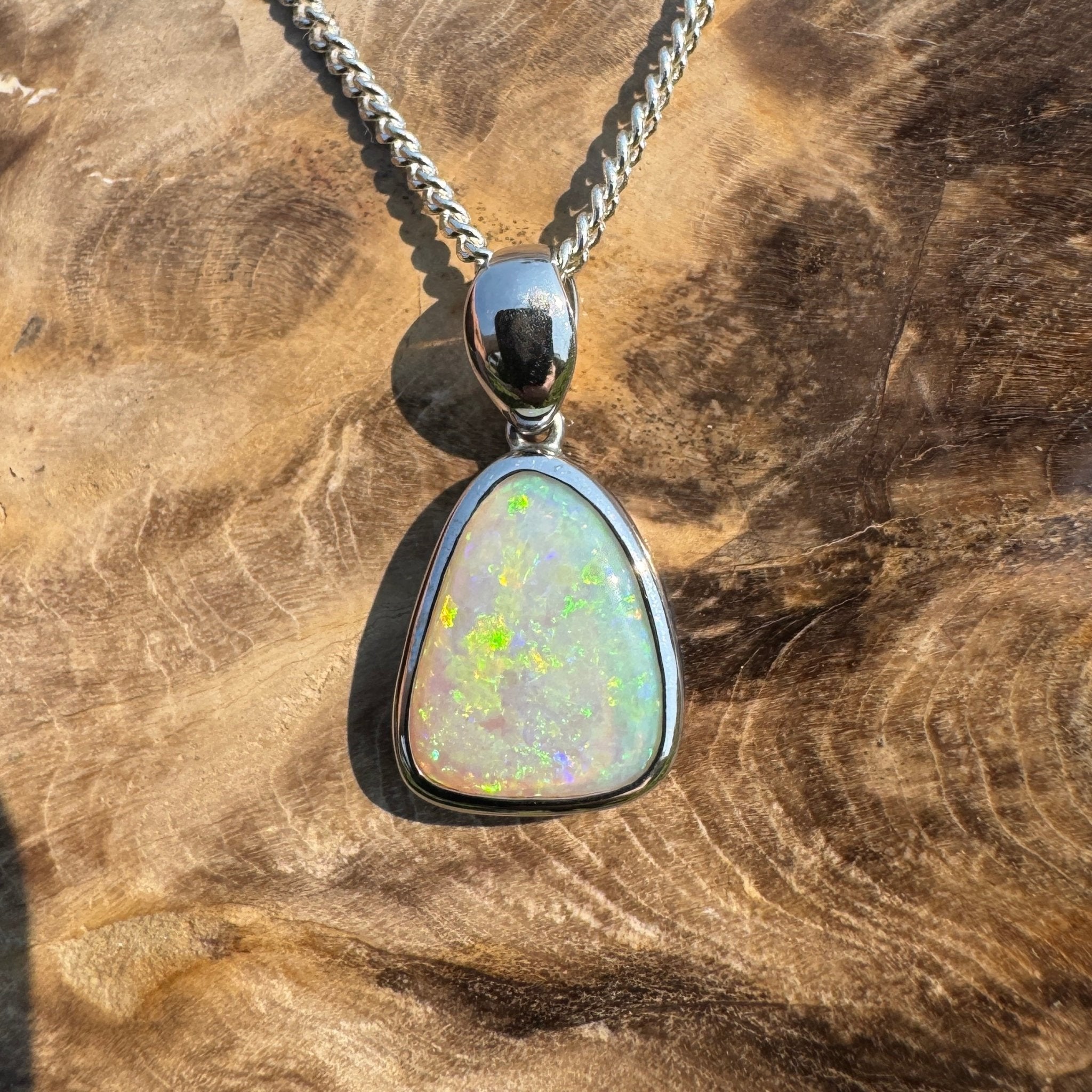 Mintabie Radiance ~ 2.8ct Solid Mintabie Opal 925 Sterling Silver Pendant Necklace