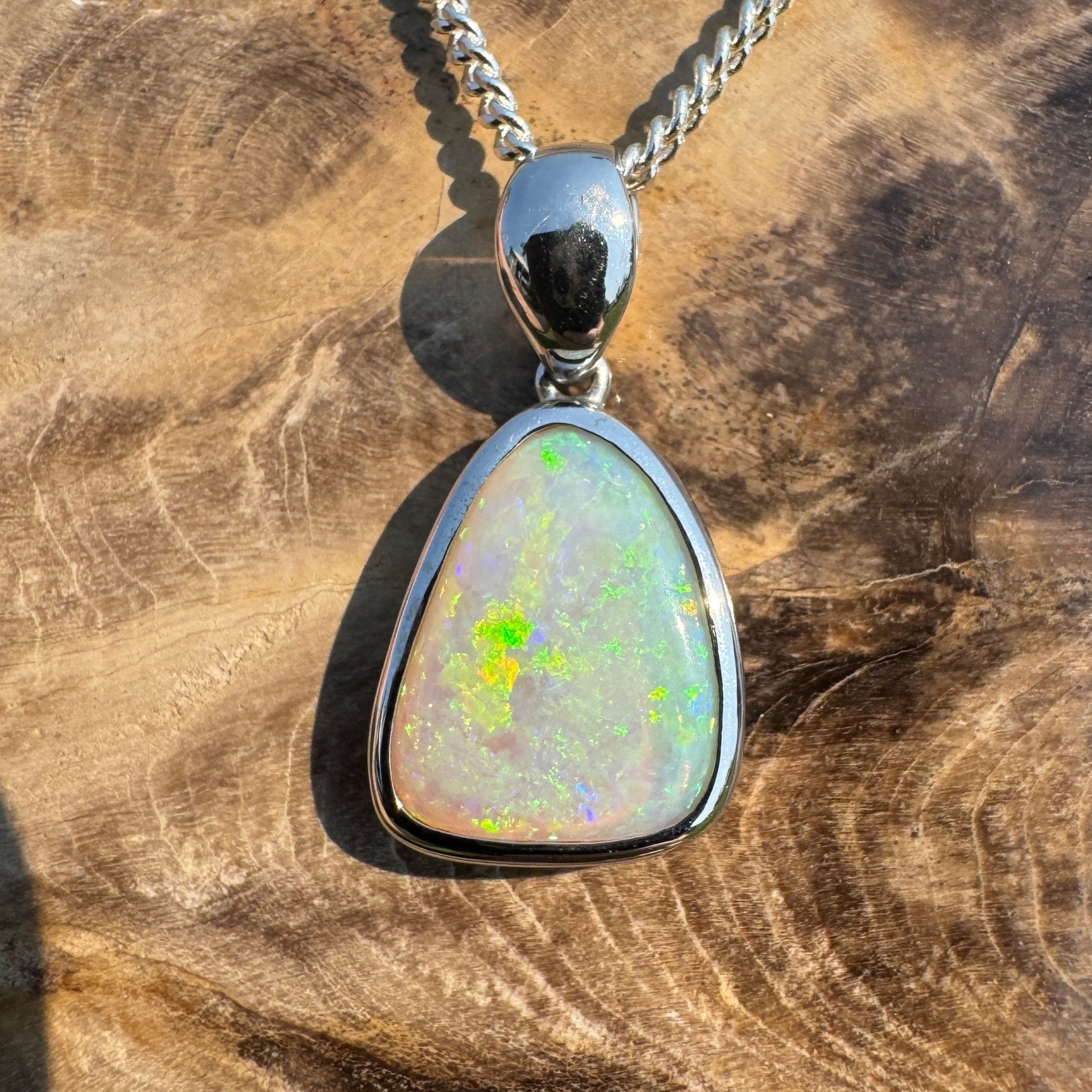 Mintabie Radiance ~ 2.8ct Solid Mintabie Opal 925 Sterling Silver Pendant Necklace