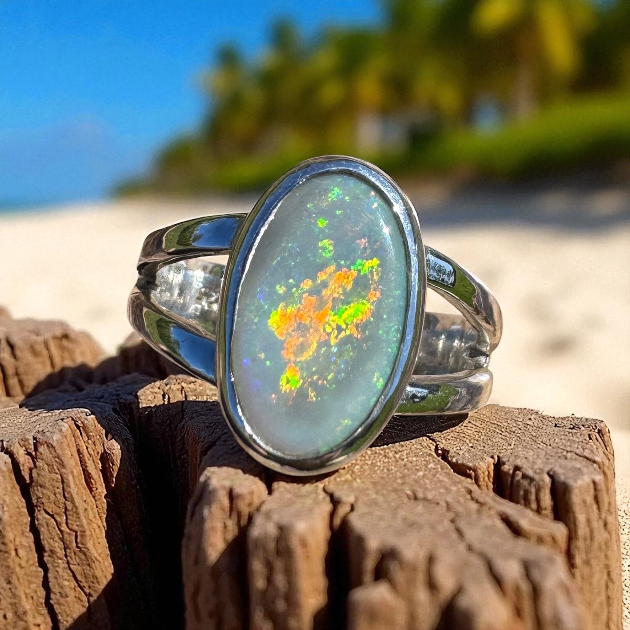 Mintabie Radiance – 3.00ct Solid Mintabie Opal 925 Sterling Silver Ring