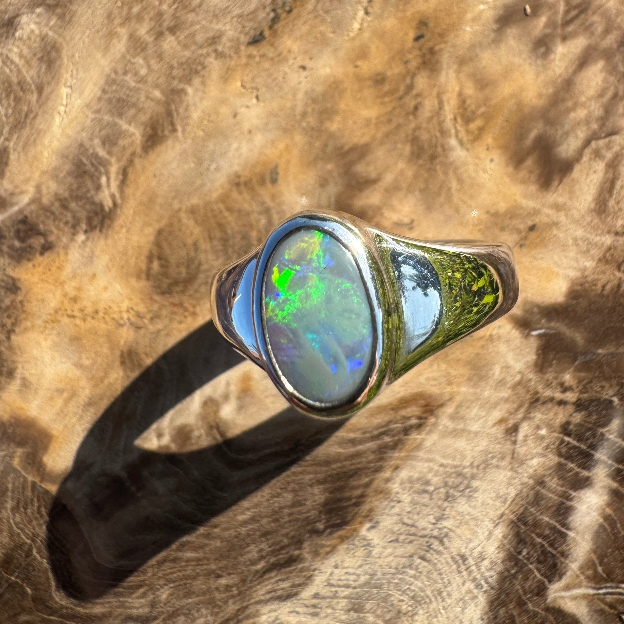 Moreton Glow – 1ct Solid Lightning Ridge Opal 925 Sterling Silver Ring