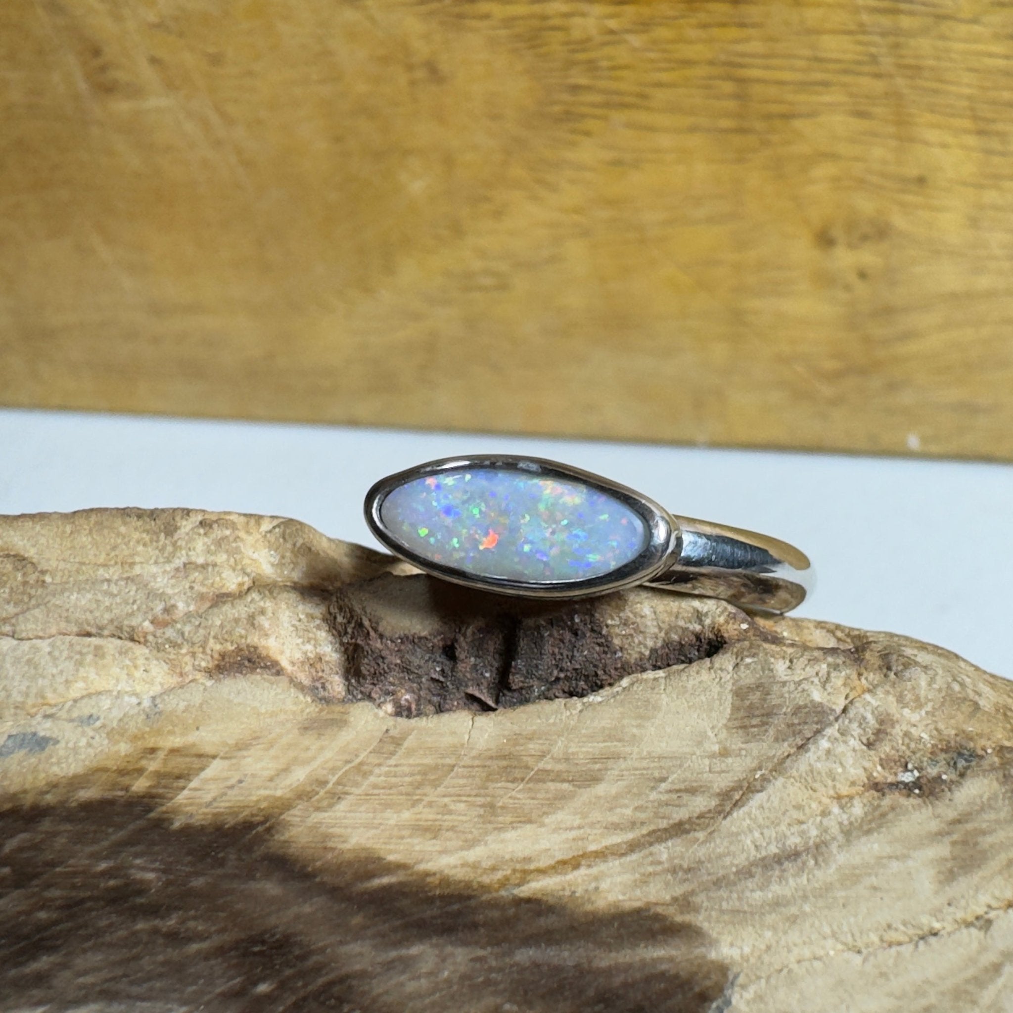 Morning at Montville – 1.4ct Lightning Ridge Solid Opal 925 Sterling Silver Ring