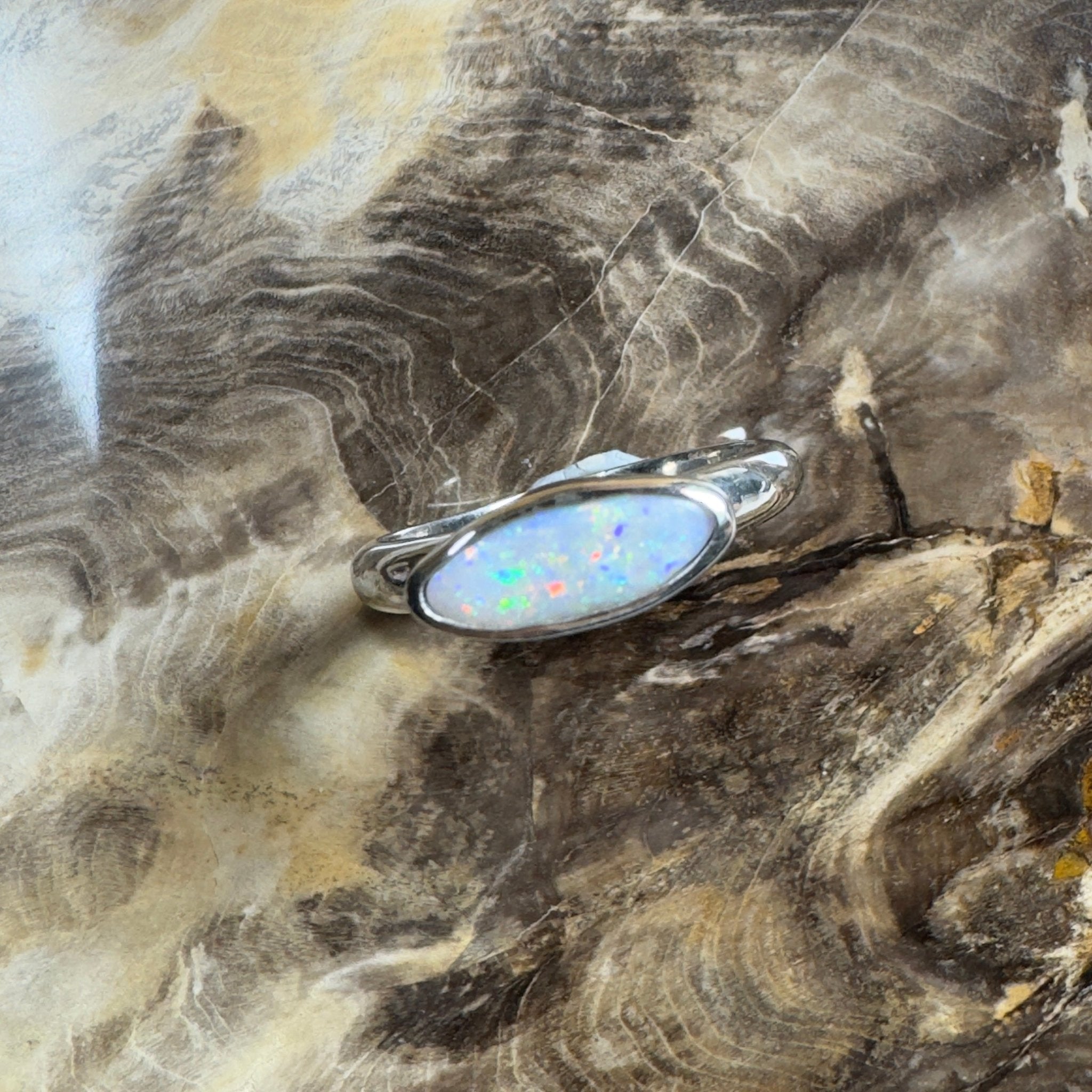 Morning at Montville – 1.4ct Lightning Ridge Solid Opal 925 Sterling Silver Ring
